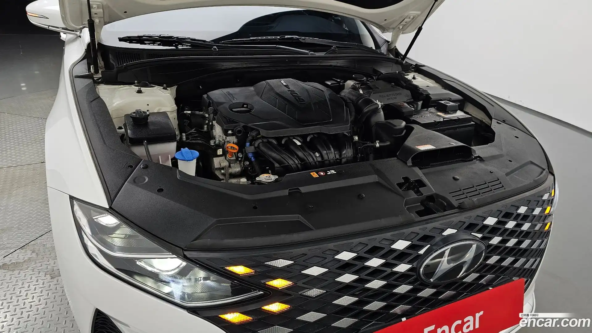 Grandeur Hyundai 2021.0-OUTER-006