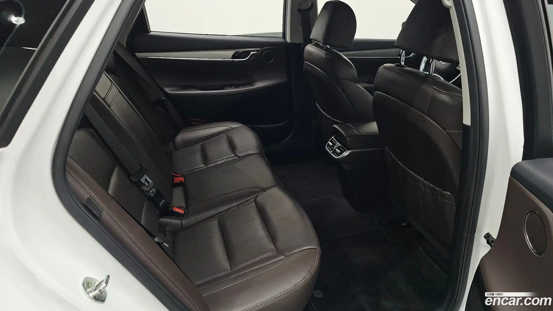 Grandeur Hyundai 2021.0-OPTION-015