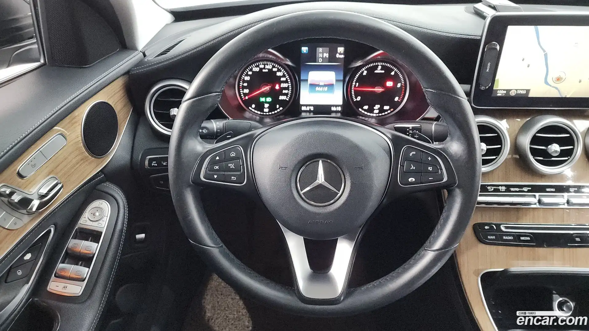 C-Class Mercedes-Benz 2015.9-OPTION-017