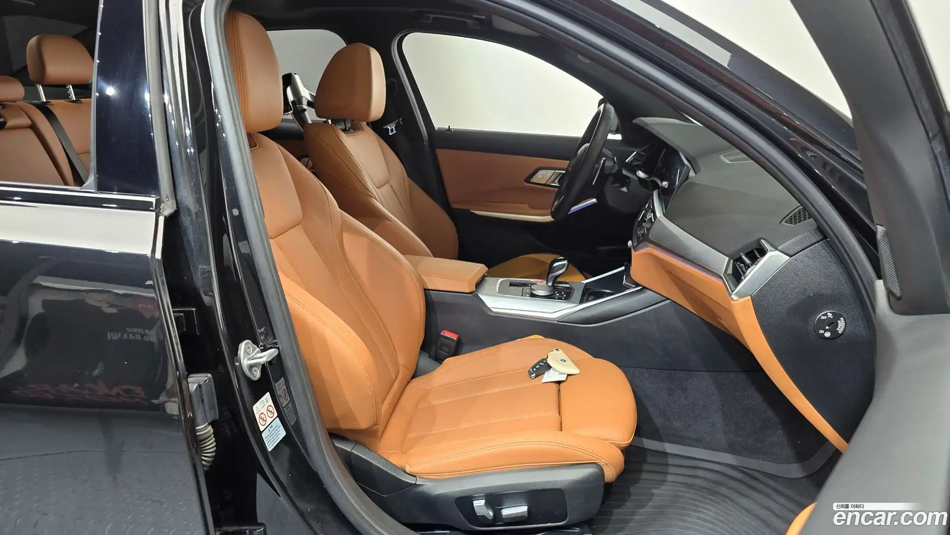 3-Series BMW 2022.7-INNER-036
