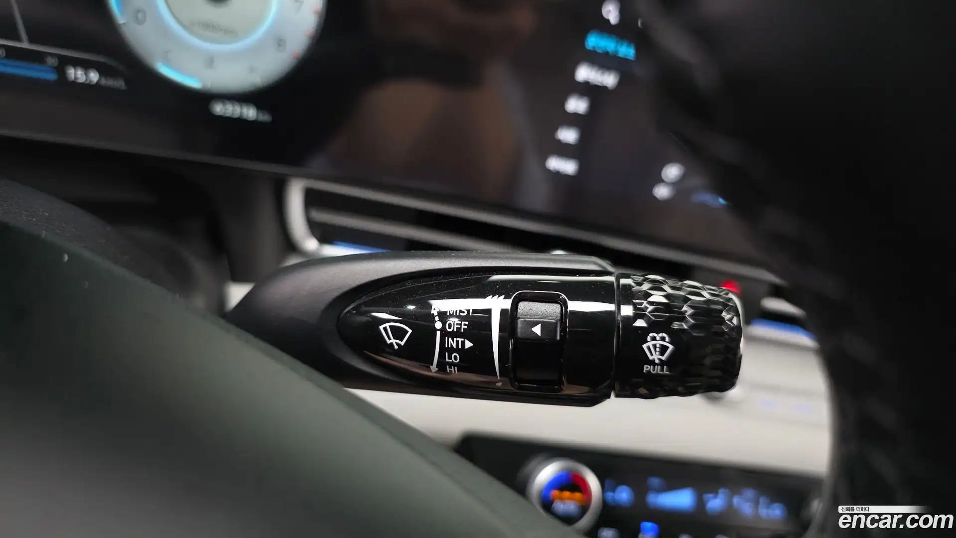 AVANTE Hyundai 2021.2-OPTION-040