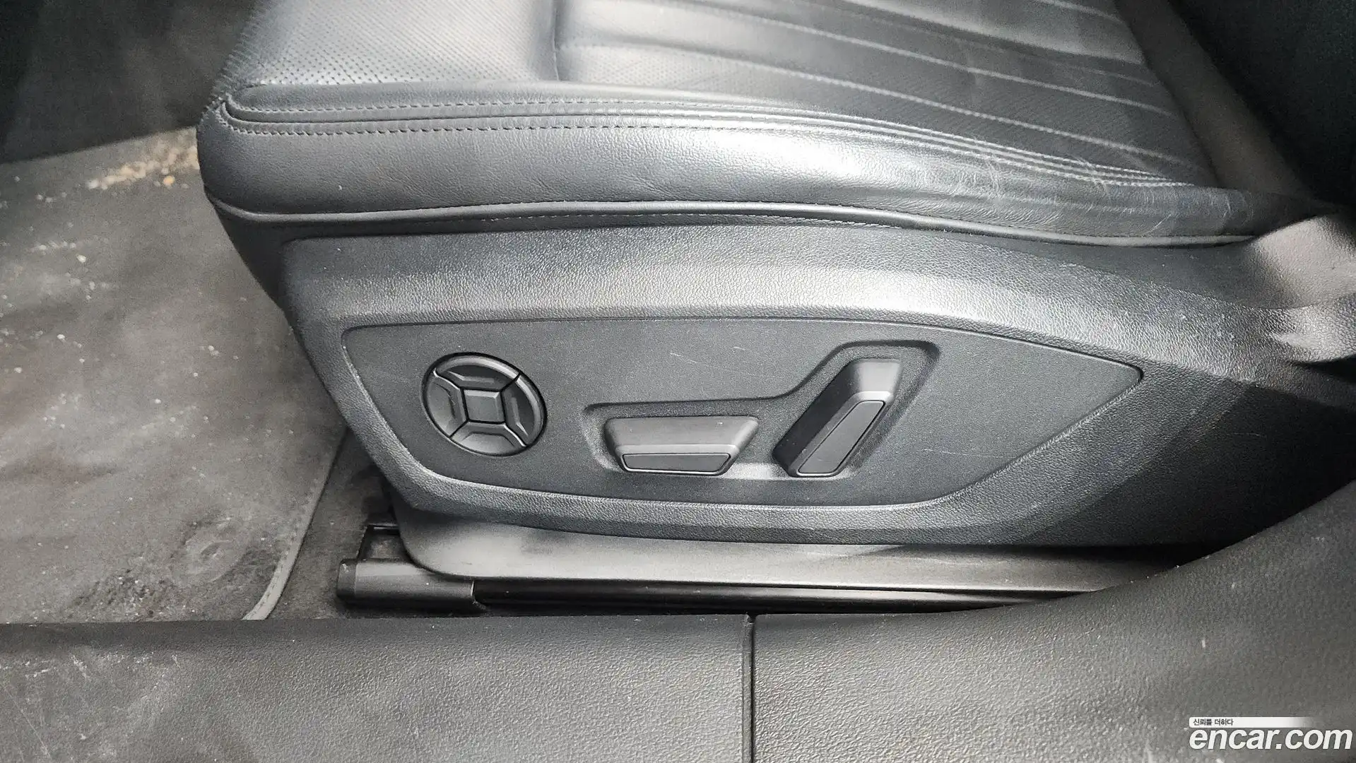 A6 Audi 2021.6-OPTION-044