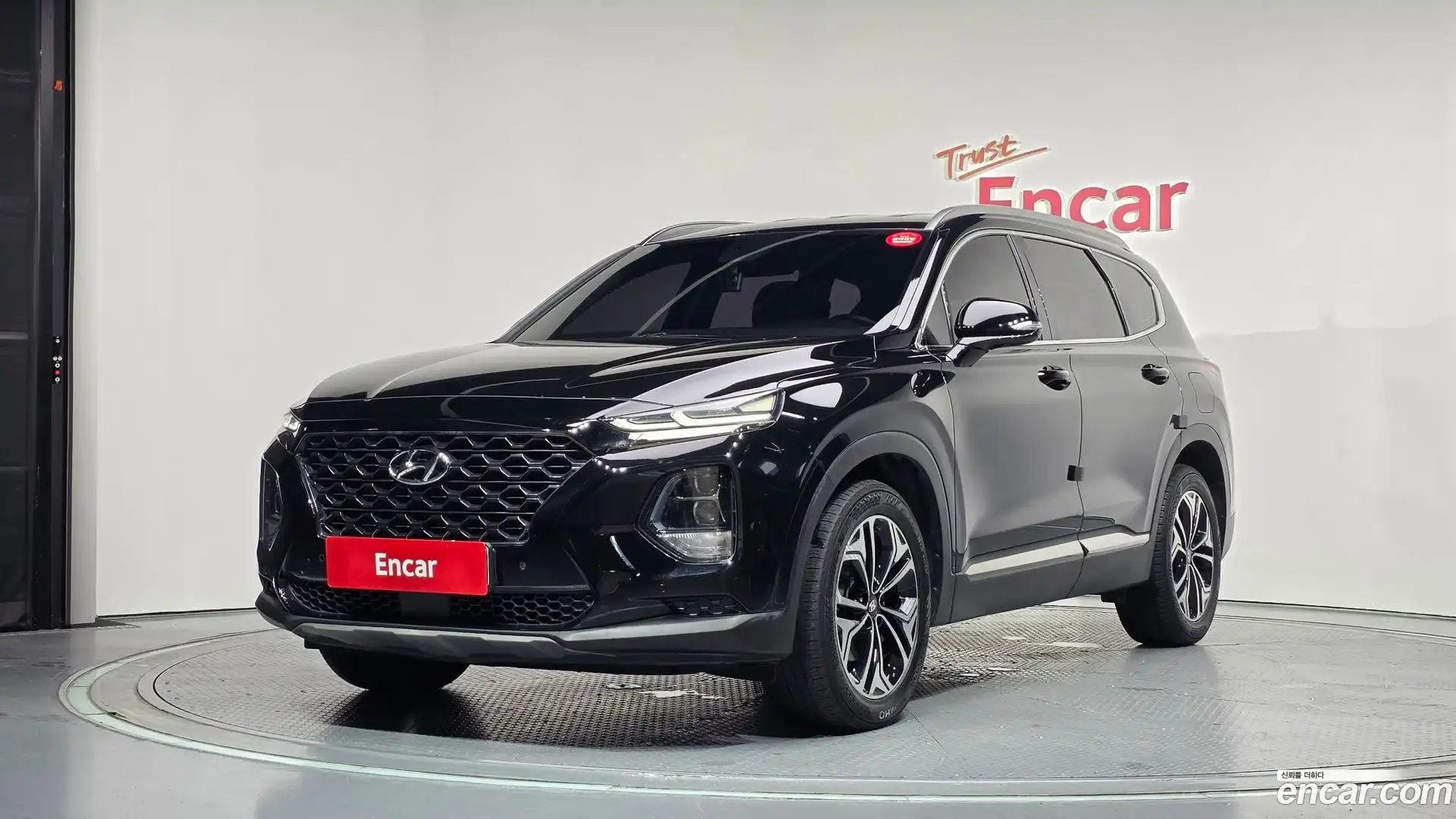Santafe Hyundai 2018.4-OUTER-001