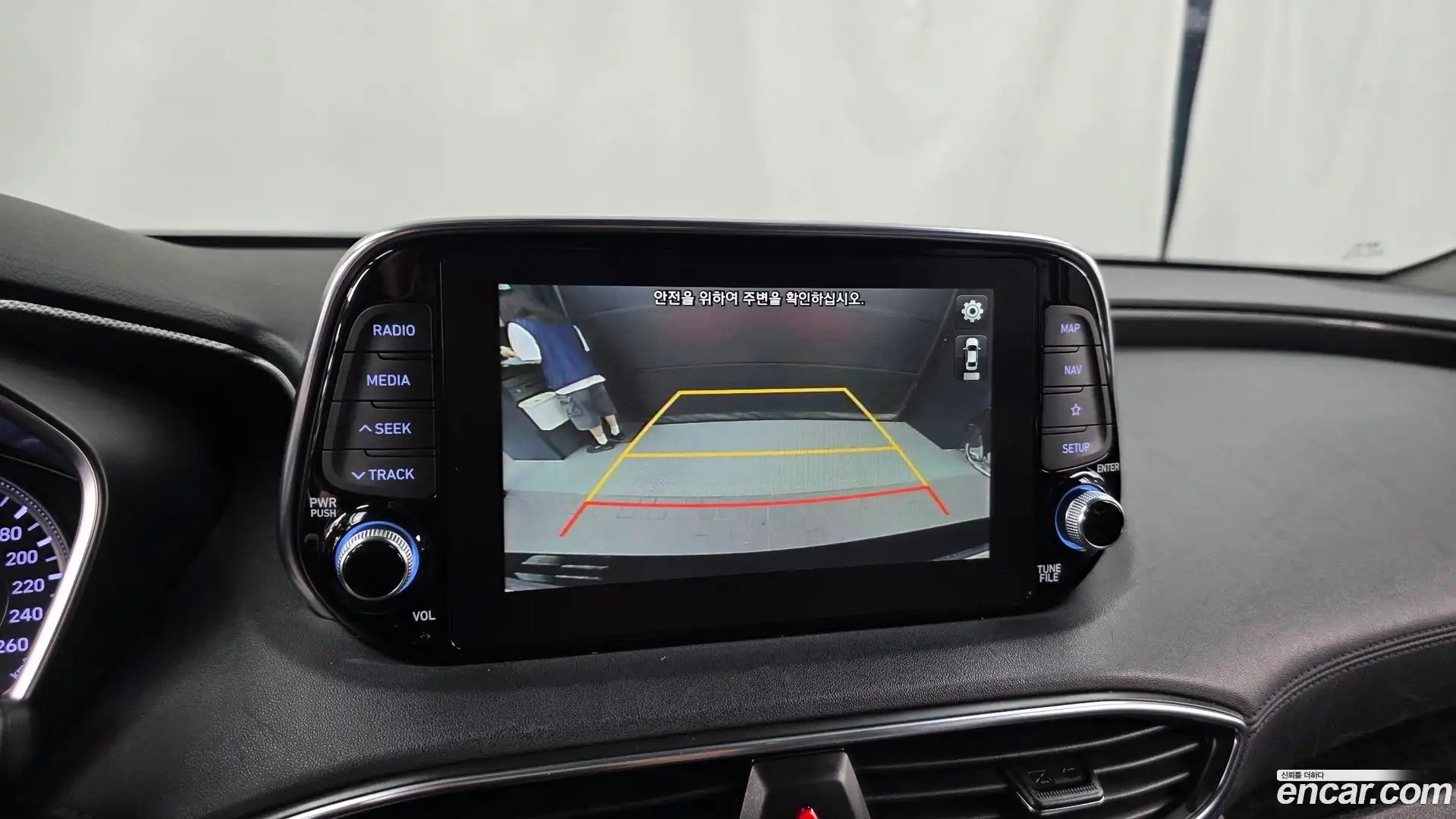 Santafe Hyundai 2018.4-OPTION-019