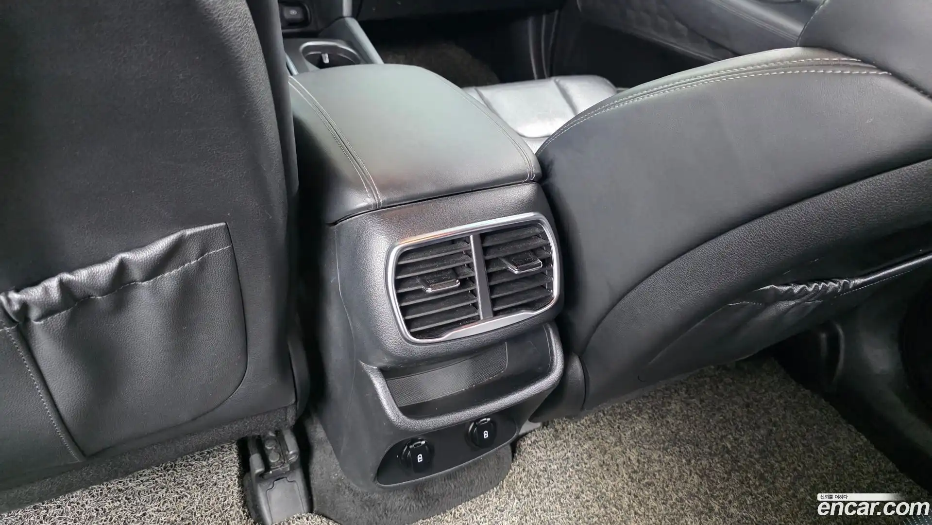 Santafe Hyundai 2018.4-OPTION-045