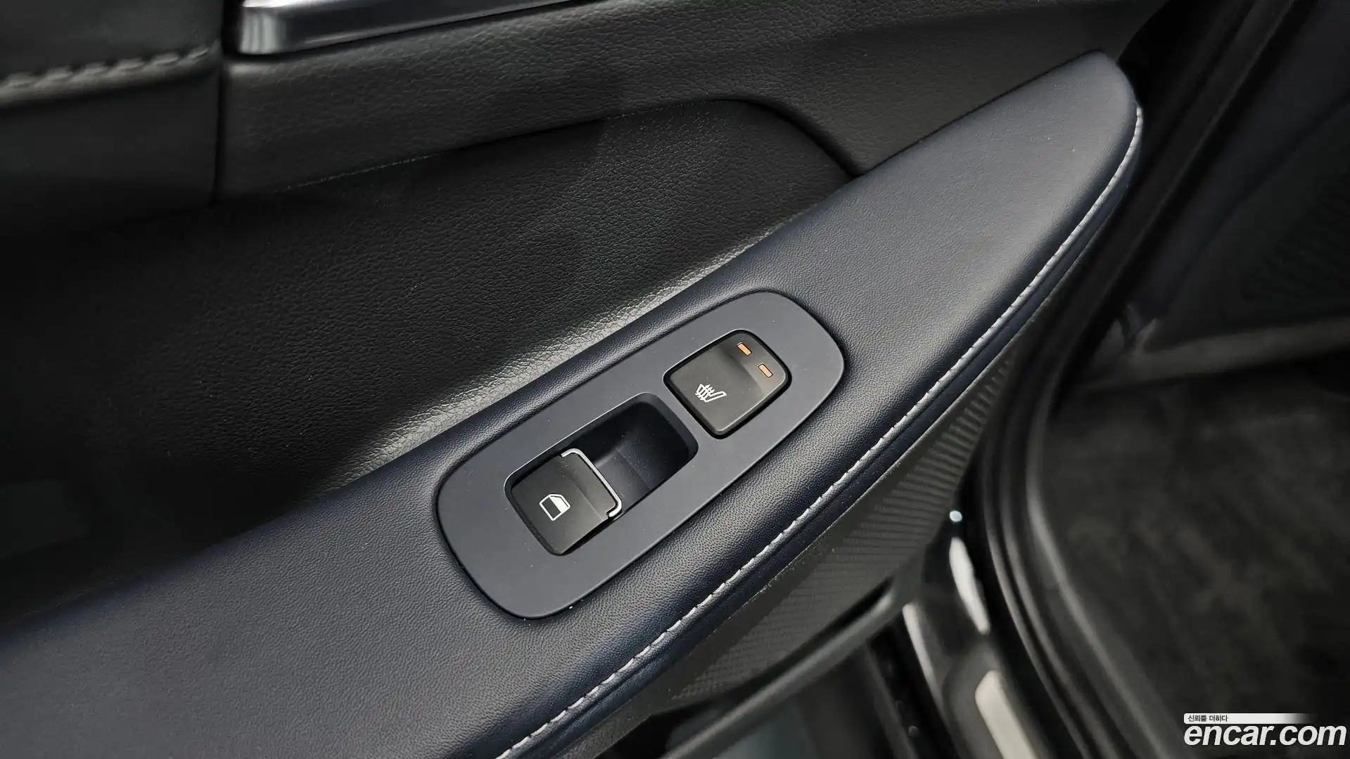 Sonata Hyundai 2020.7-OPTION-023