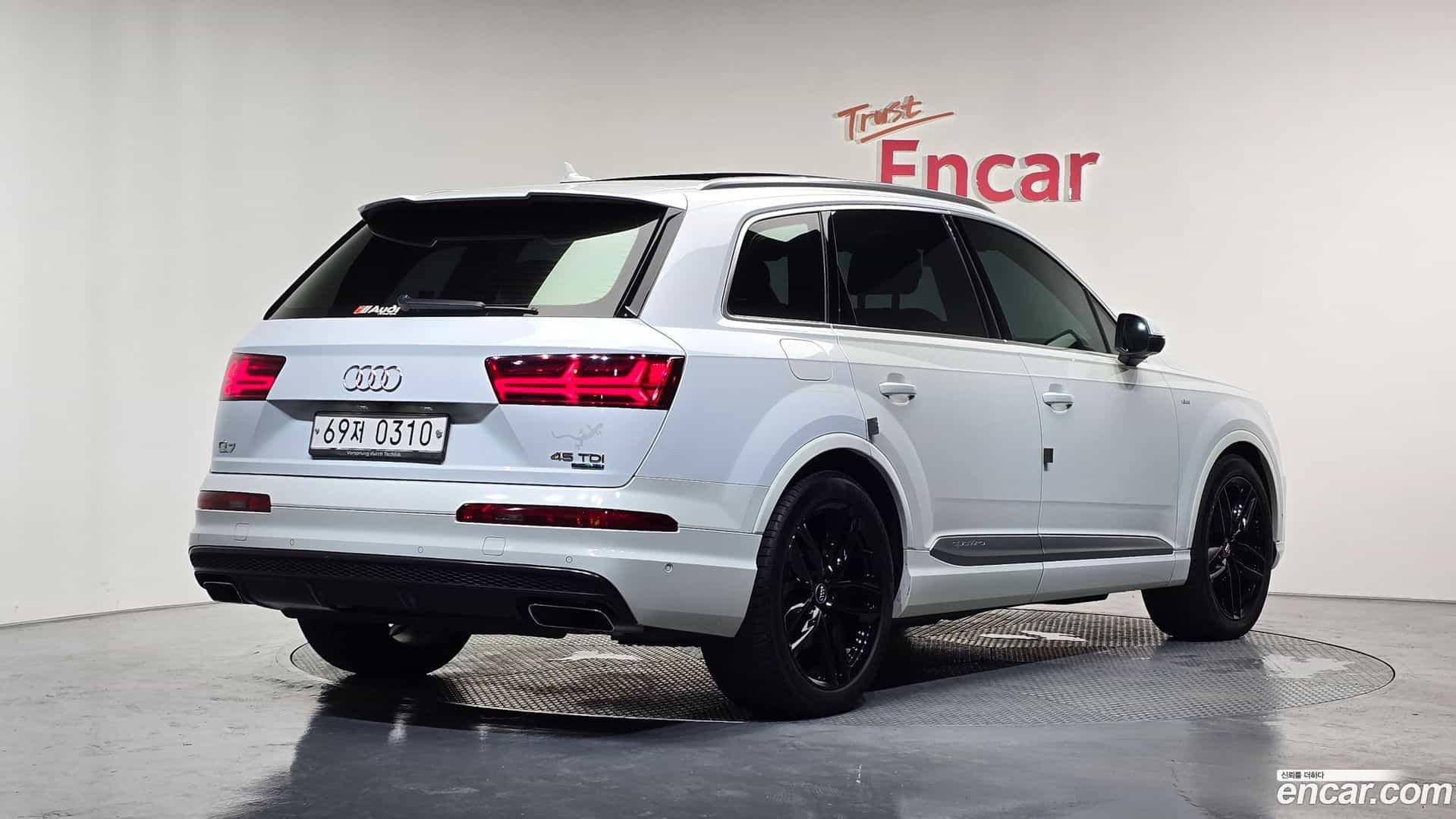 Q7 Audi 2016.5-OUTER-002