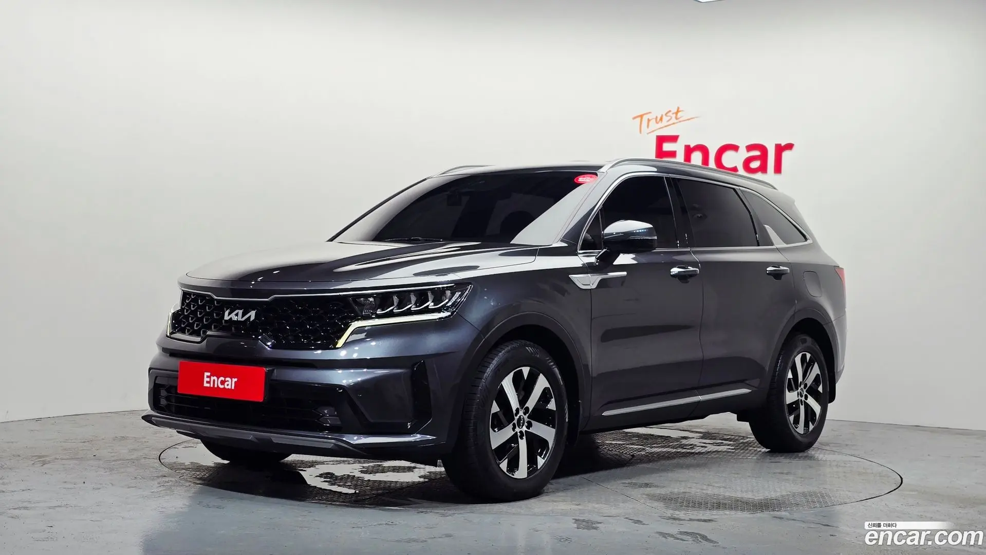Main__Slider__Photo:Sorento Kia 2022.0-0