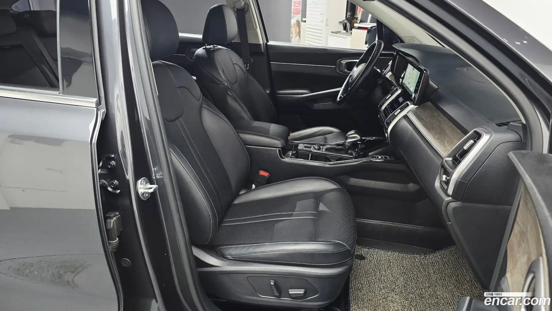 Sorento Kia 2022.0-INNER-036
