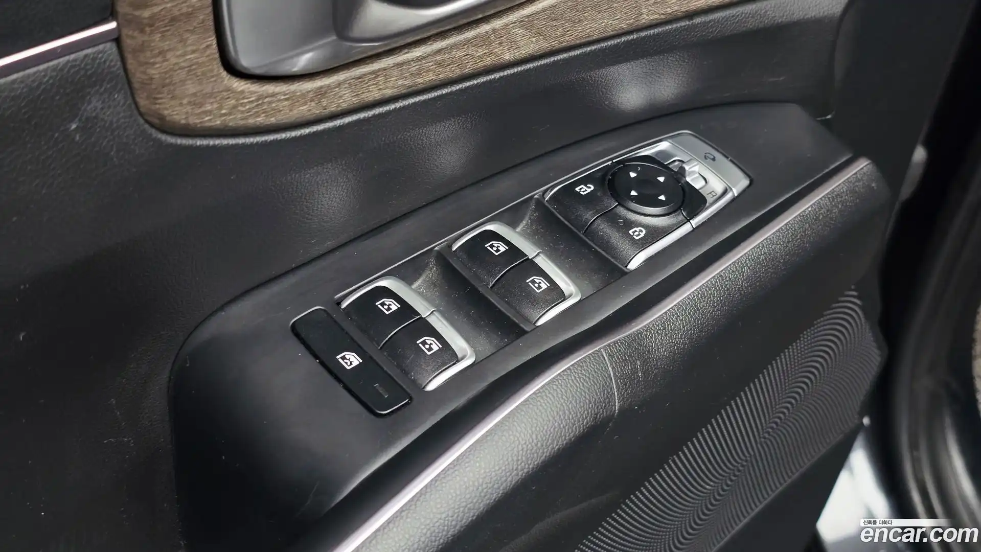 Sorento Kia 2022.0-OPTION-042