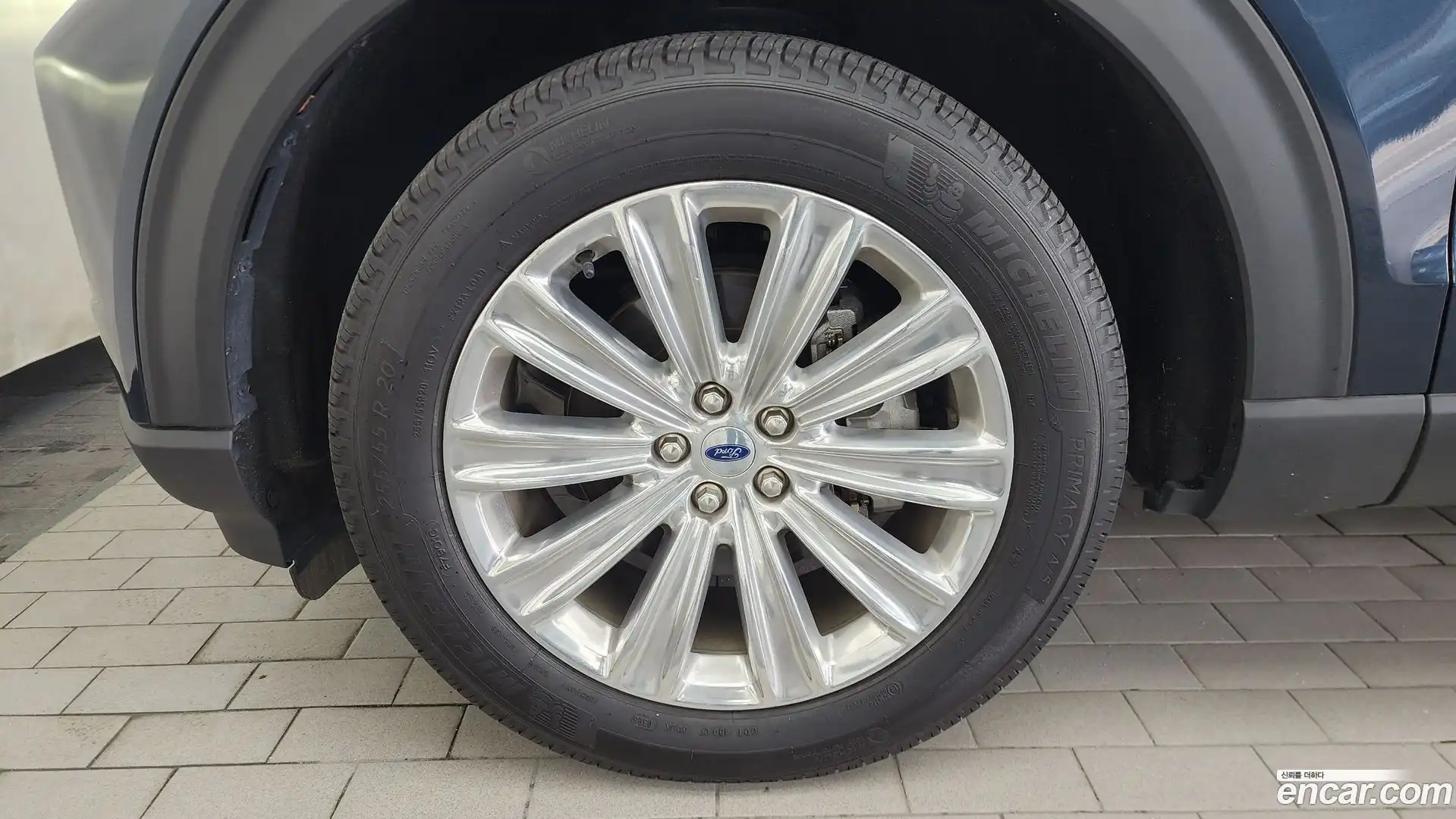Explorer Ford 2023.11-OUTER-005