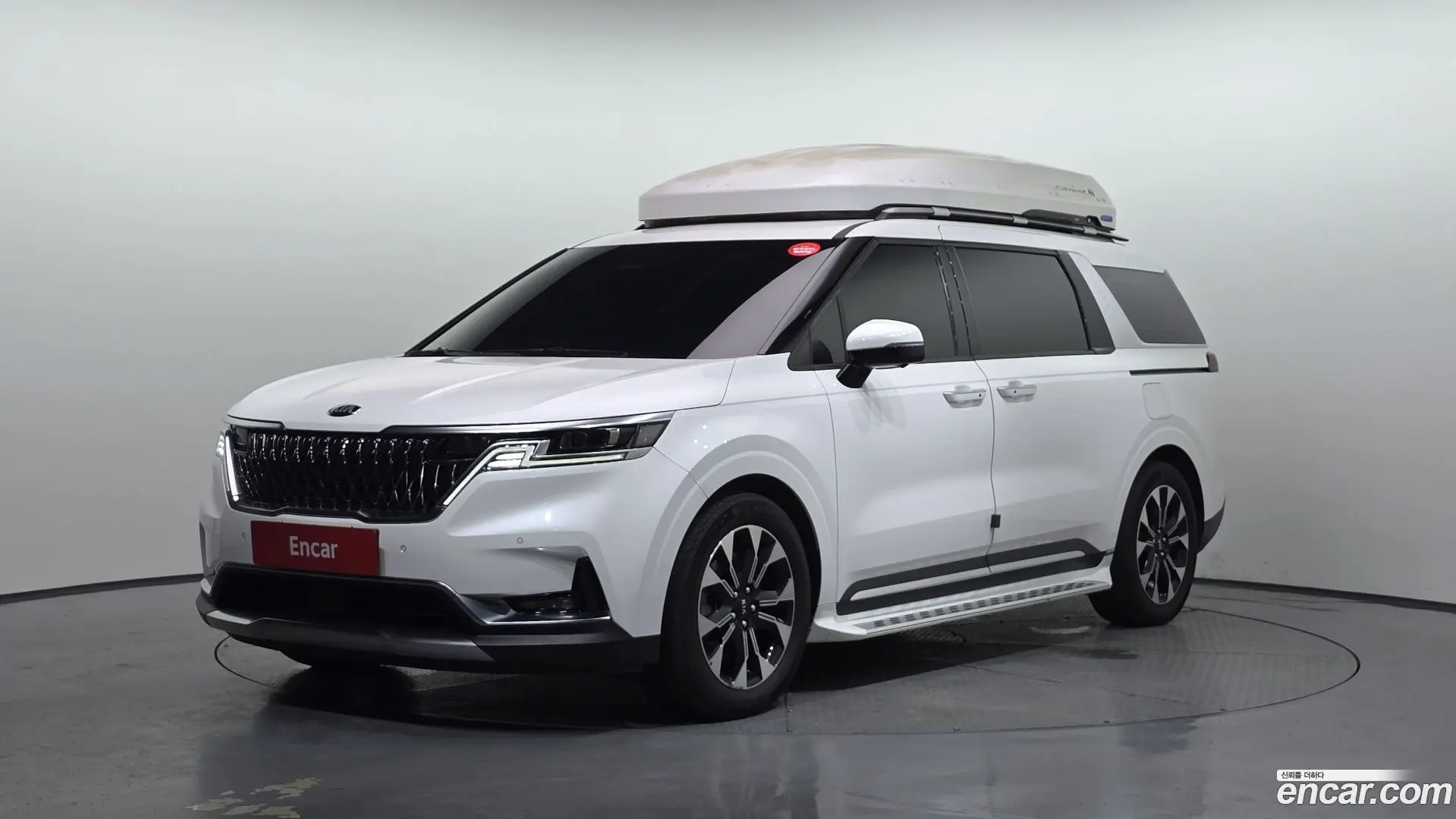 Main__Slider__Photo:Canival Kia 2021.3-0