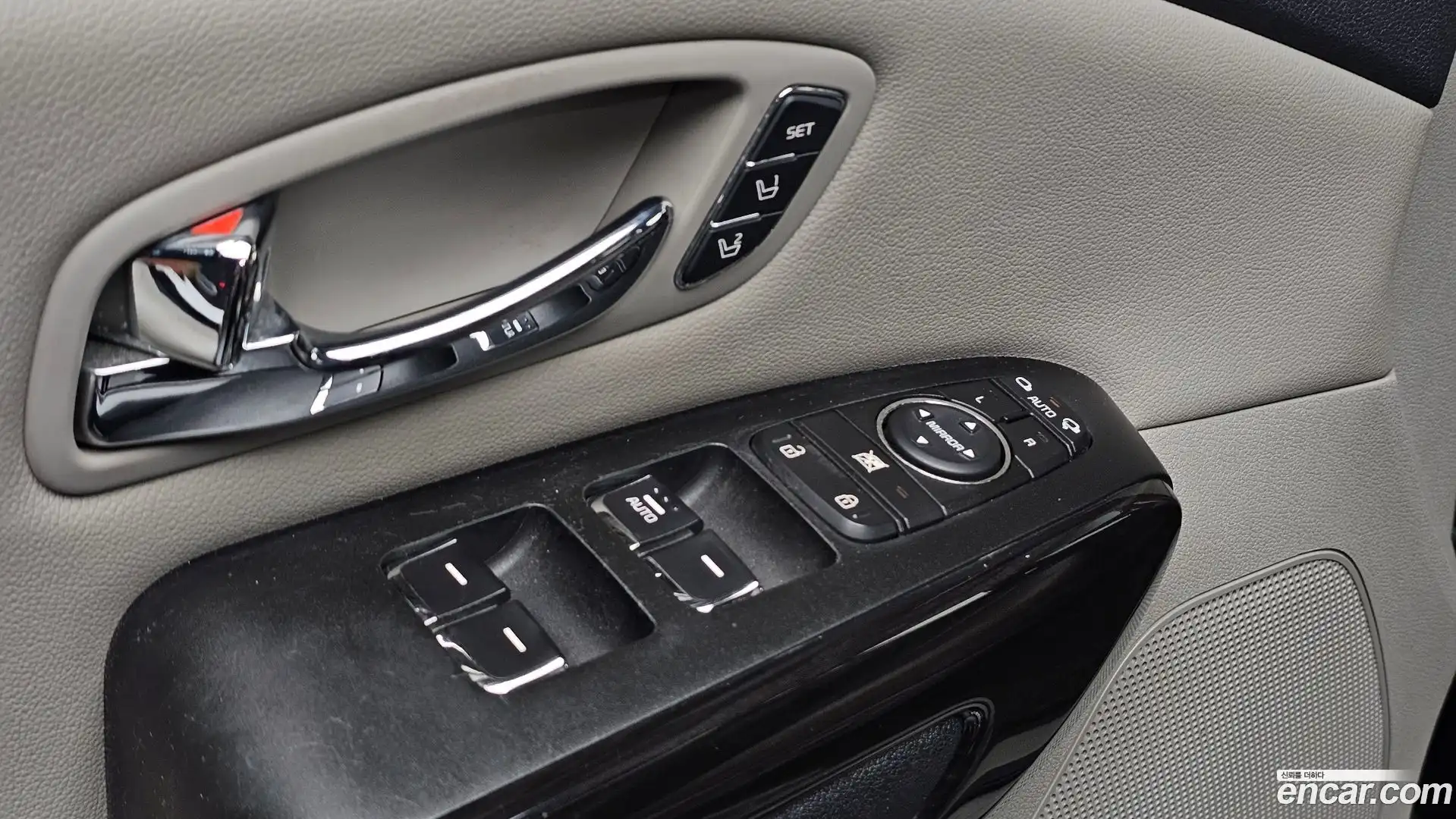 Canival Kia 2018.6-OPTION-024