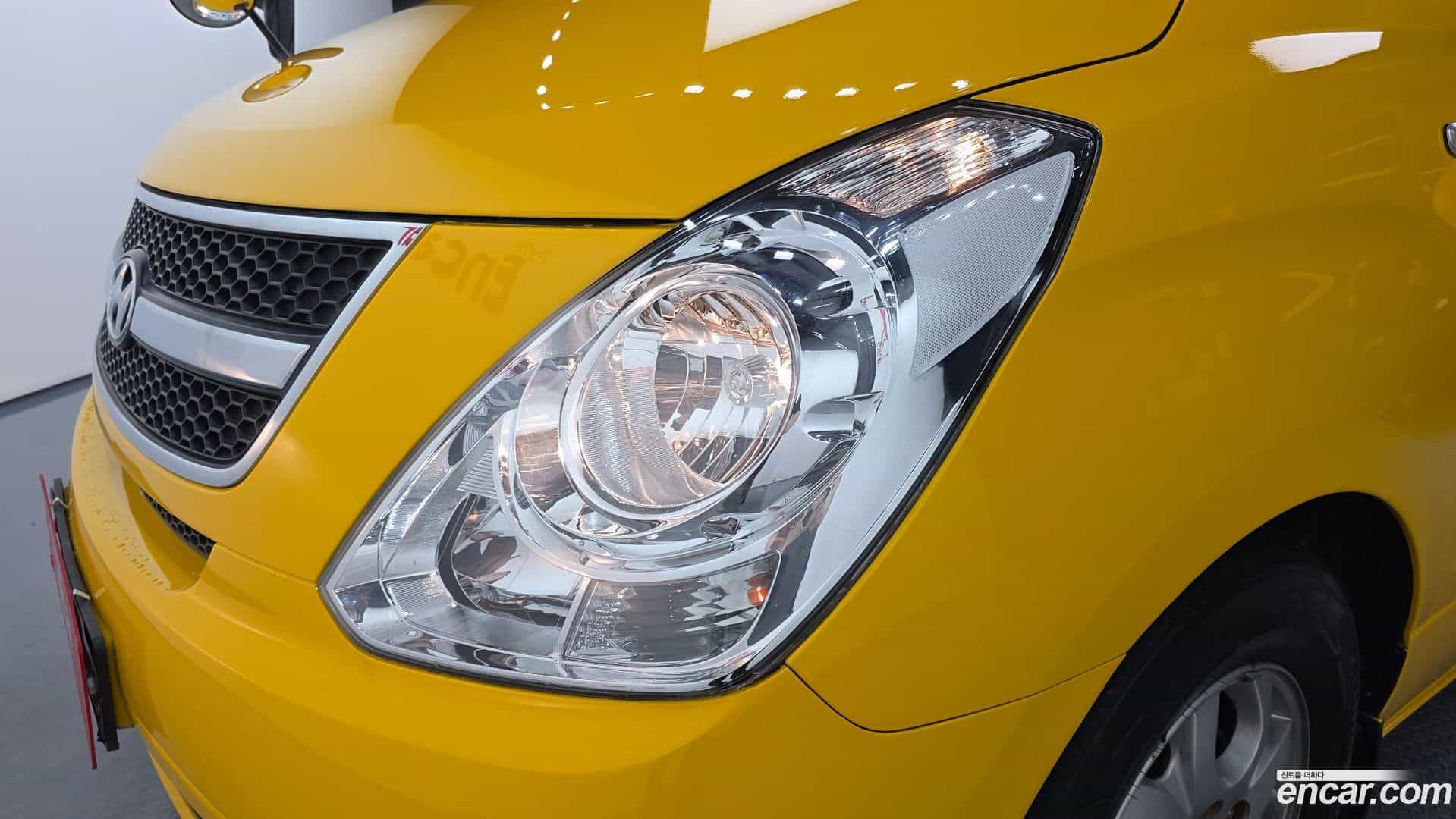 Starex Hyundai 2015.5-OUTER-032