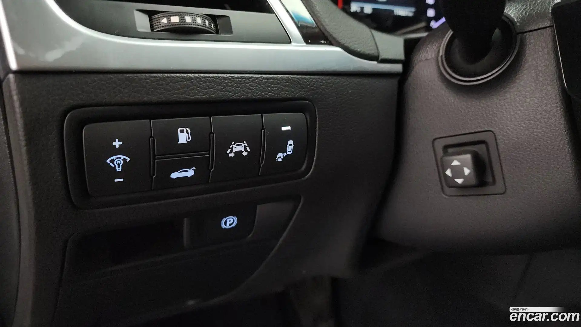 G80 Genesis 2018.5-OPTION-041