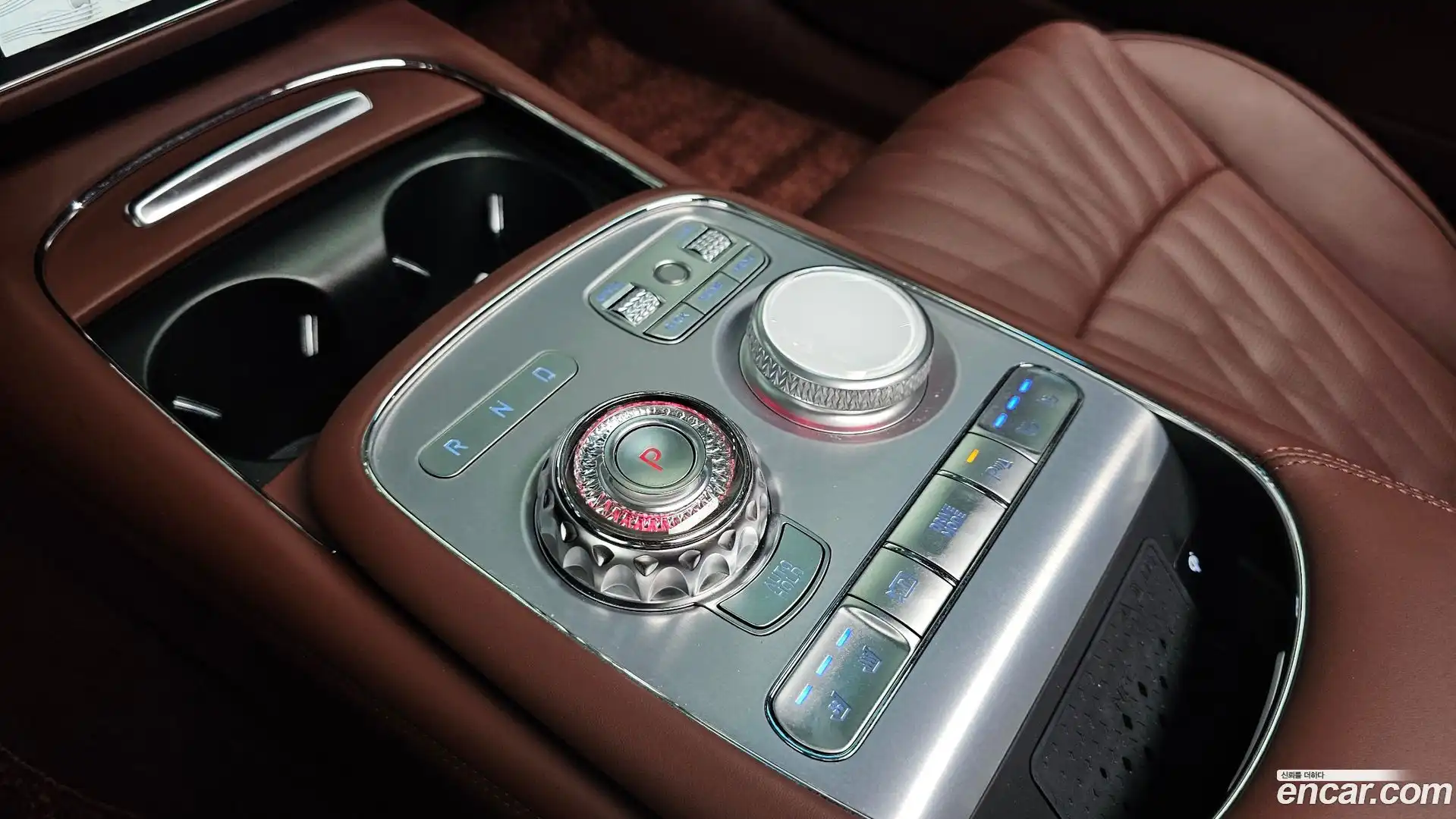 G90 Genesis 2023.5-INNER-009