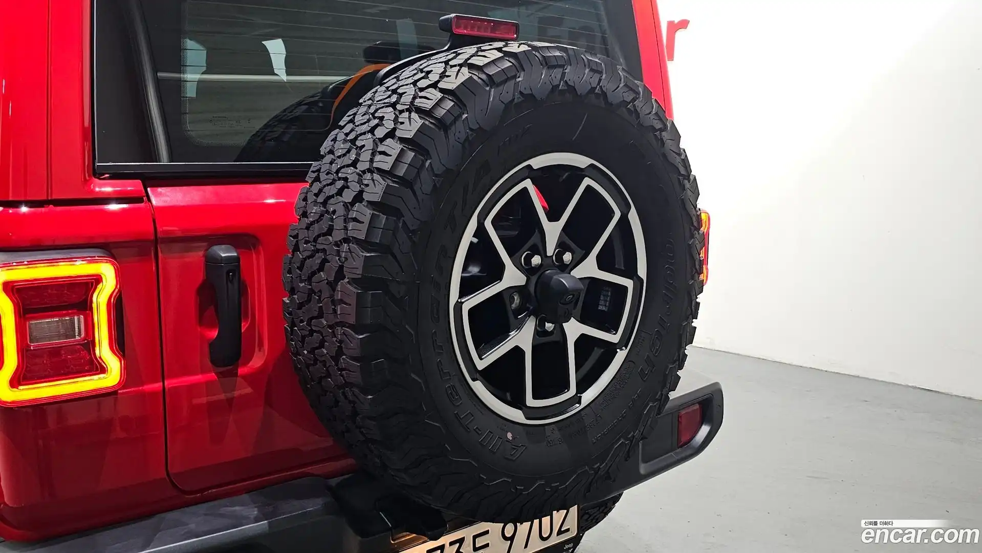 Wrangler Jeep 2024.8-OPTION-023