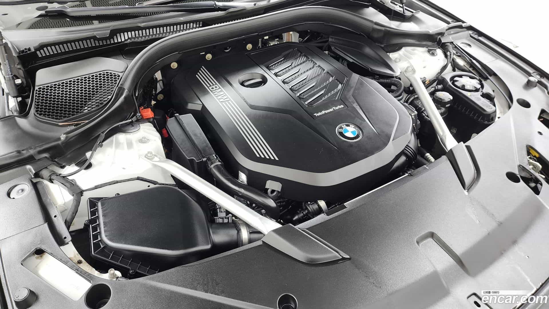Gran Turismo BMW 2023.9-OUTER-006