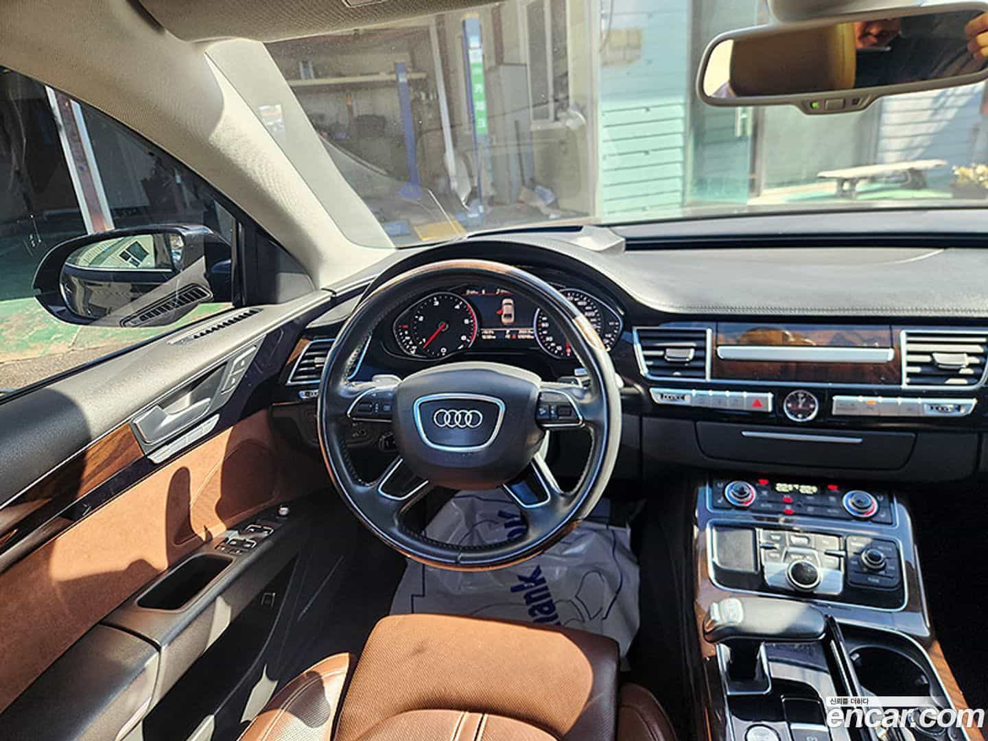 A8 Audi 2015.0-INNER-010