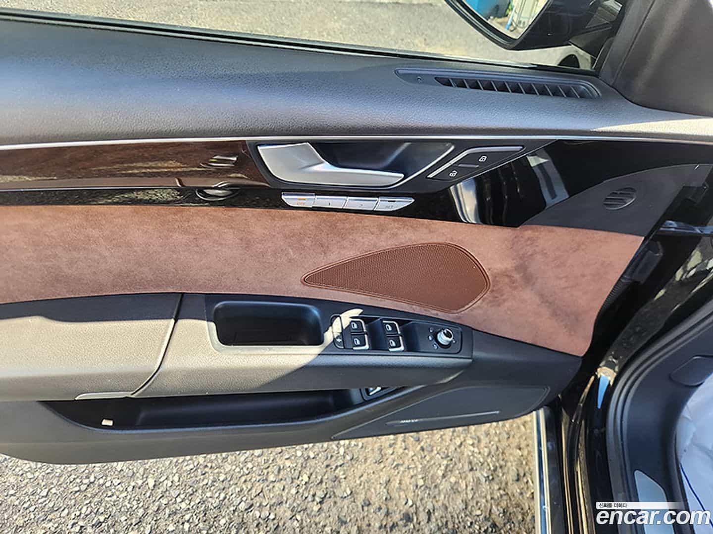 A8 Audi 2015.0-OPTION-017