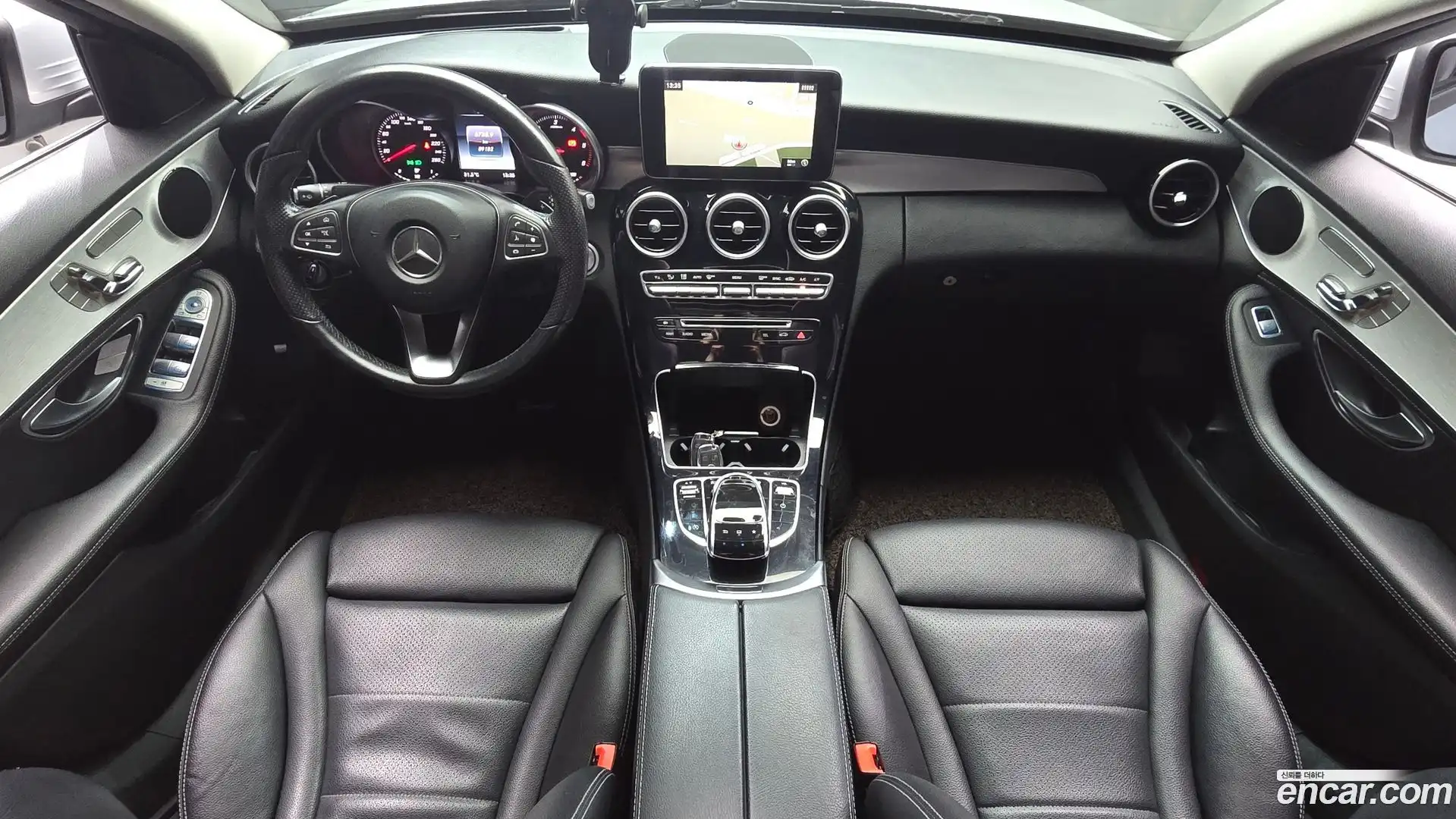 C-Class Mercedes-Benz 2015.11-INNER-007