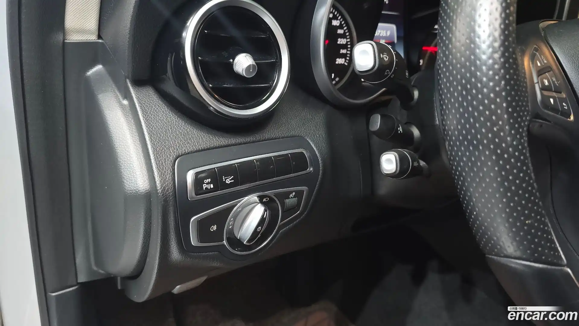 C-Class Mercedes-Benz 2015.11-OPTION-019