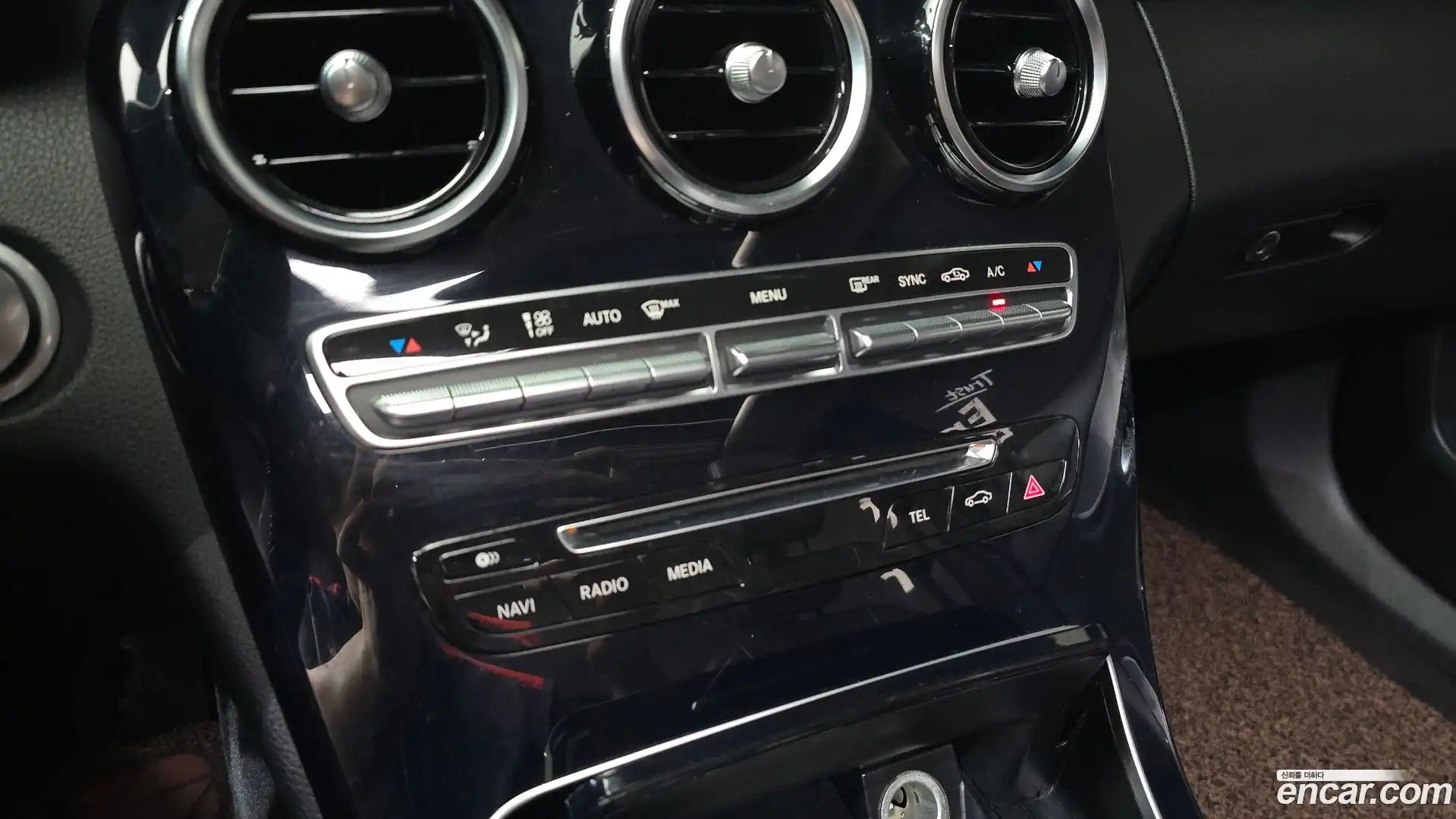 C-Class Mercedes-Benz 2015.11-OPTION-022