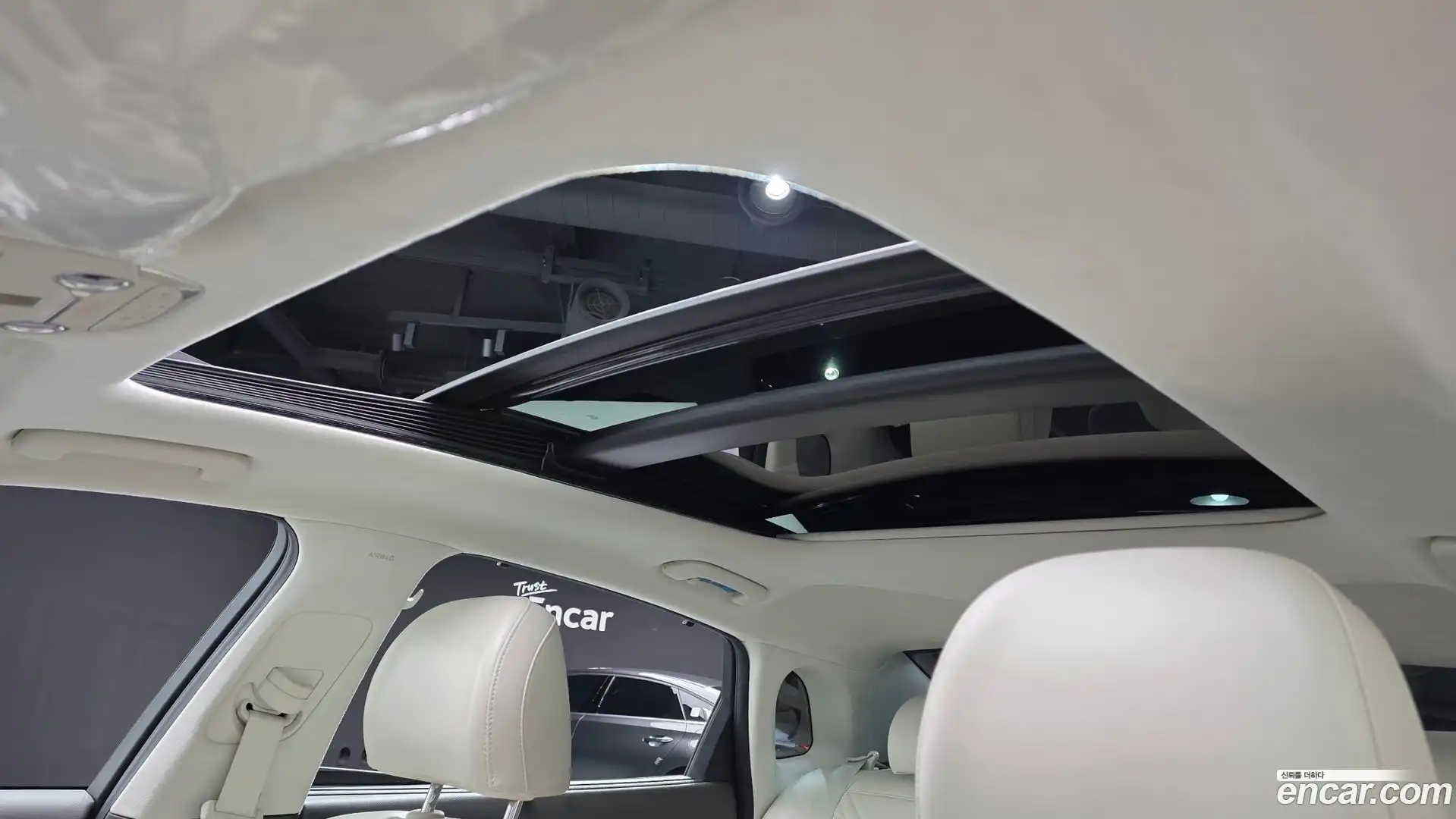 Grandeur Hyundai 2022.6-OPTION-021