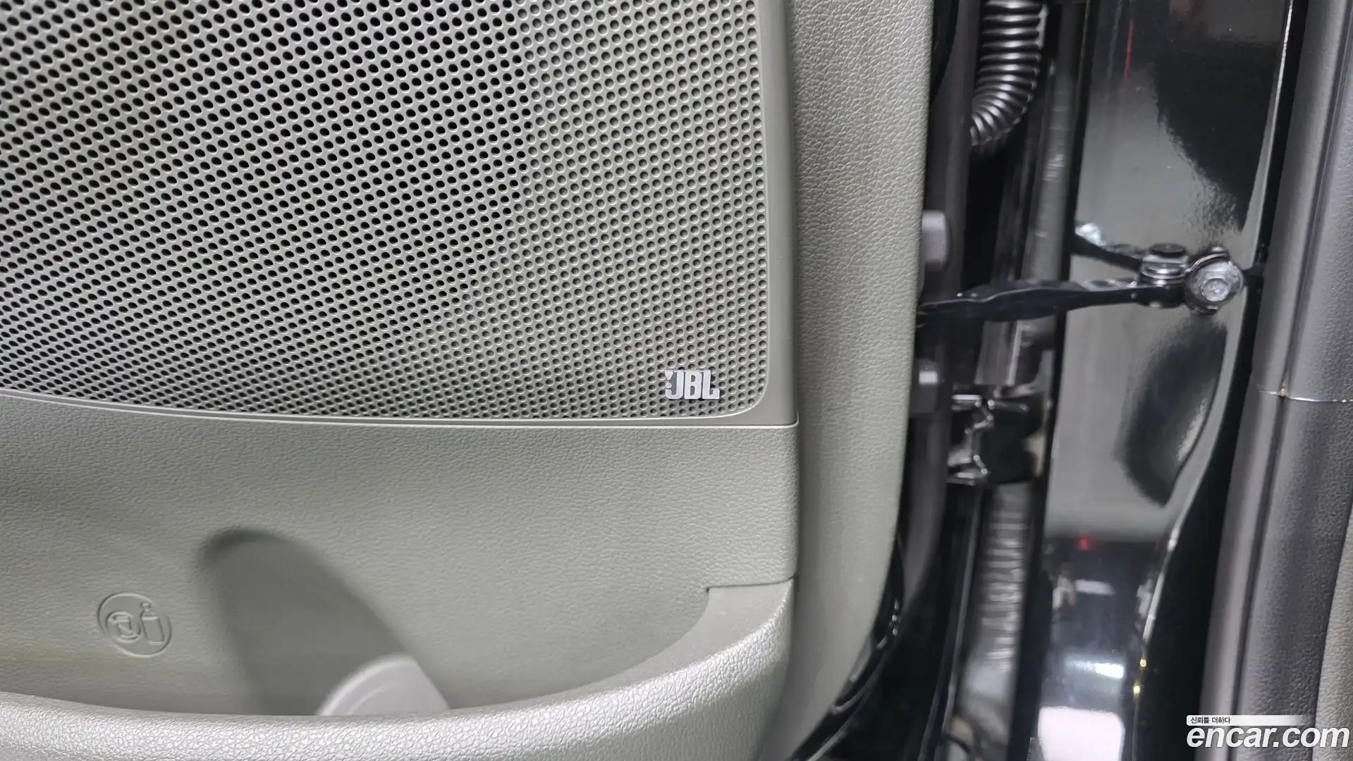 Grandeur Hyundai 2022.6-OPTION-050