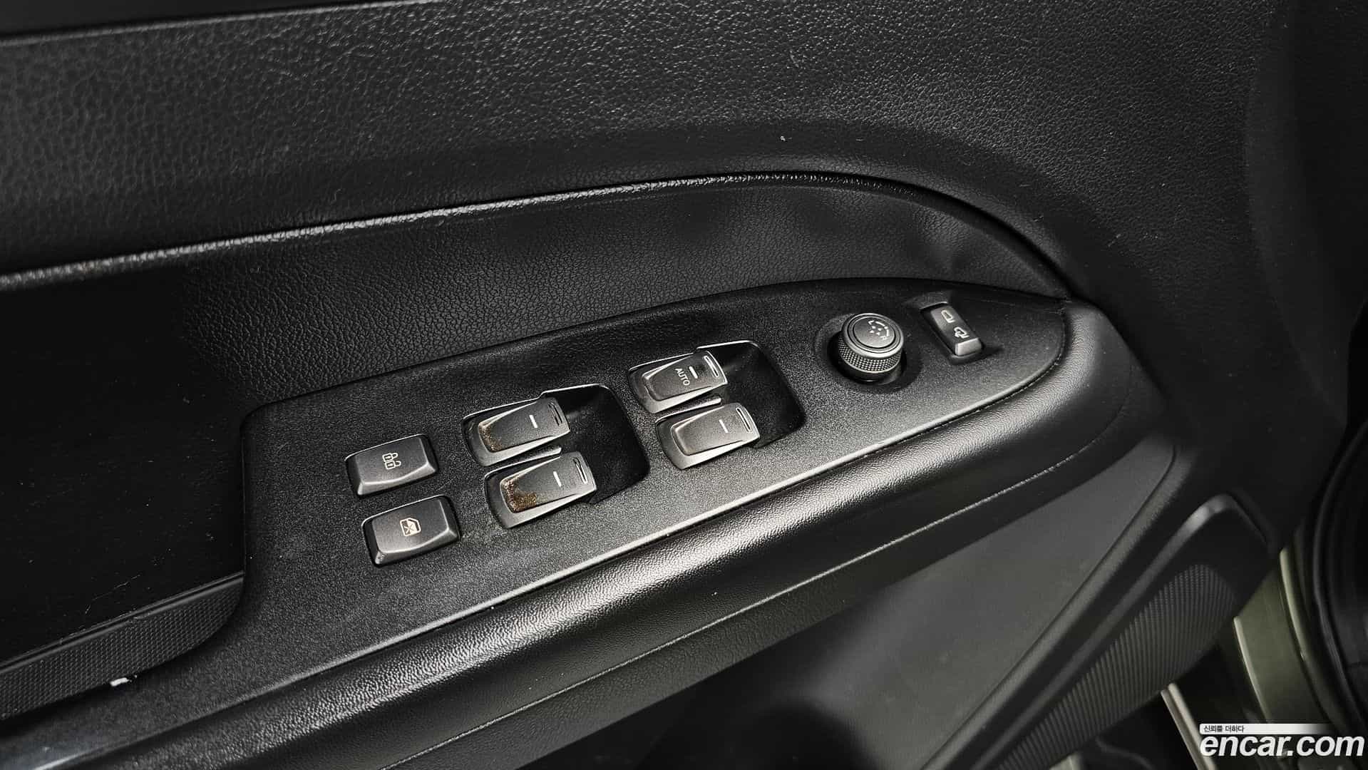 Rexton KG Mobility 2022.5-OPTION-021