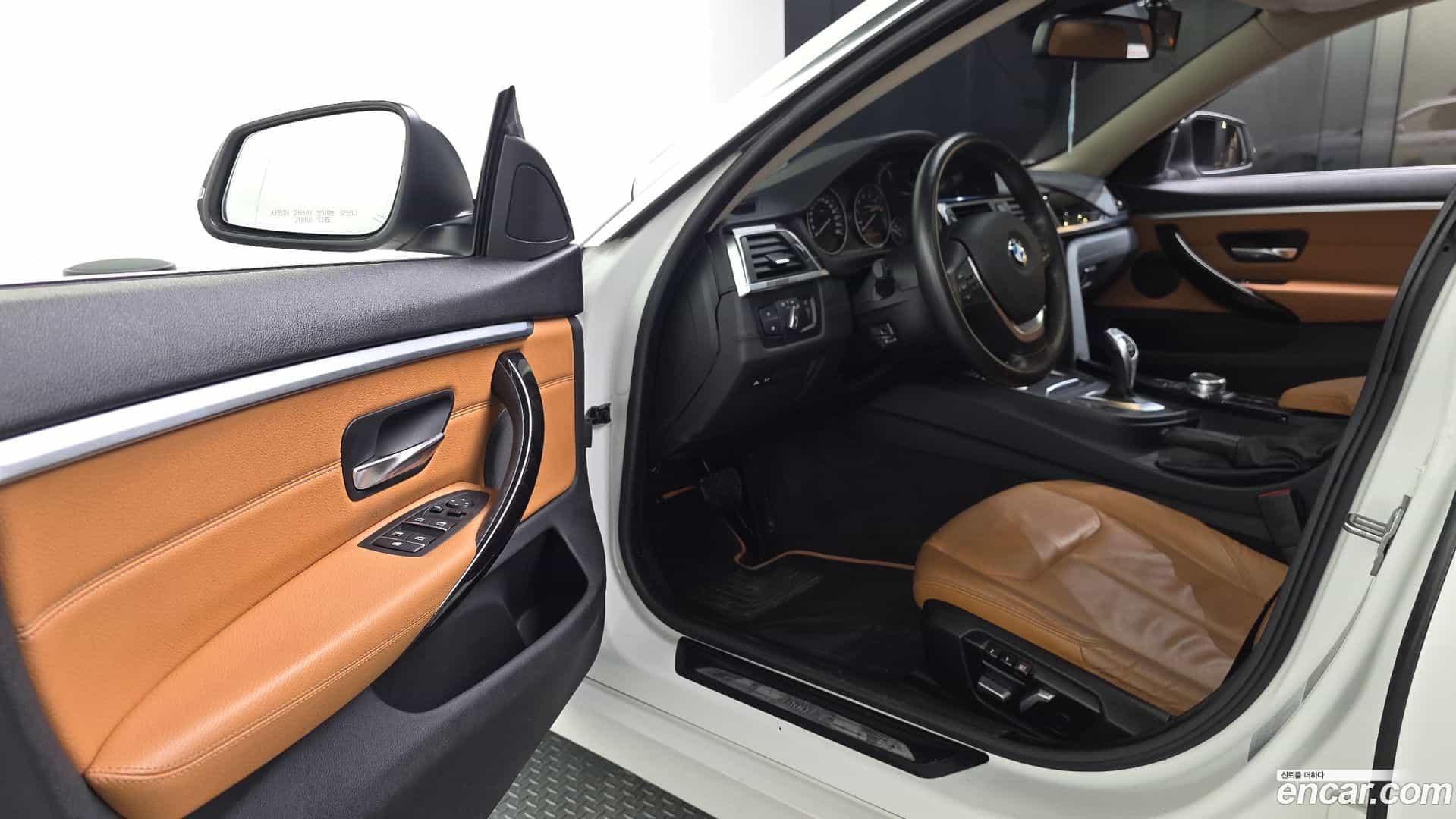 4-Series BMW 2017.10-INNER-010