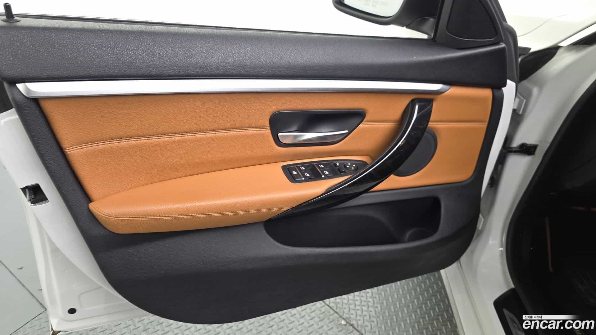 4-Series BMW 2017.10-INNER-034