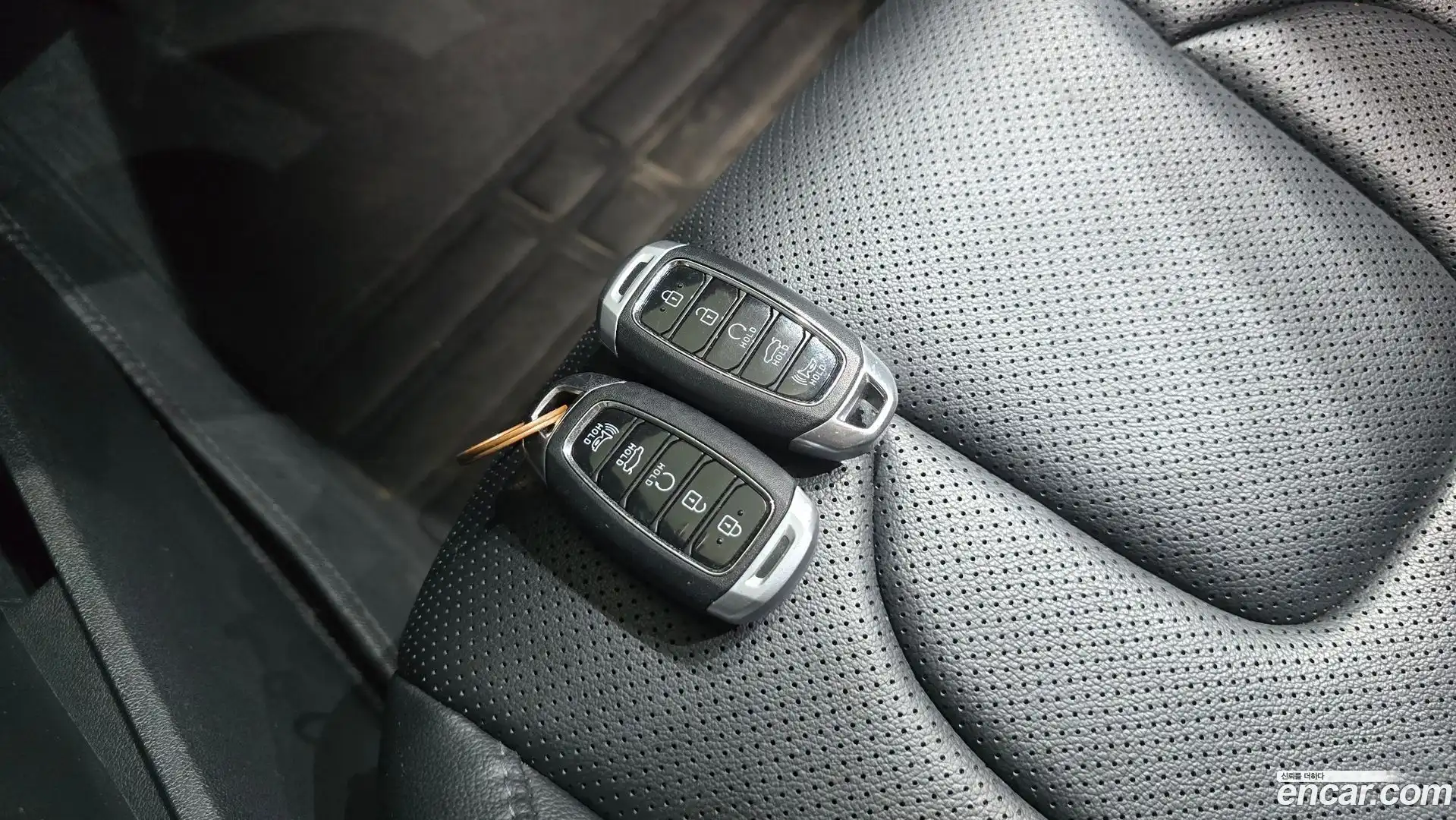 AVANTE Hyundai 2021.3-OPTION-021