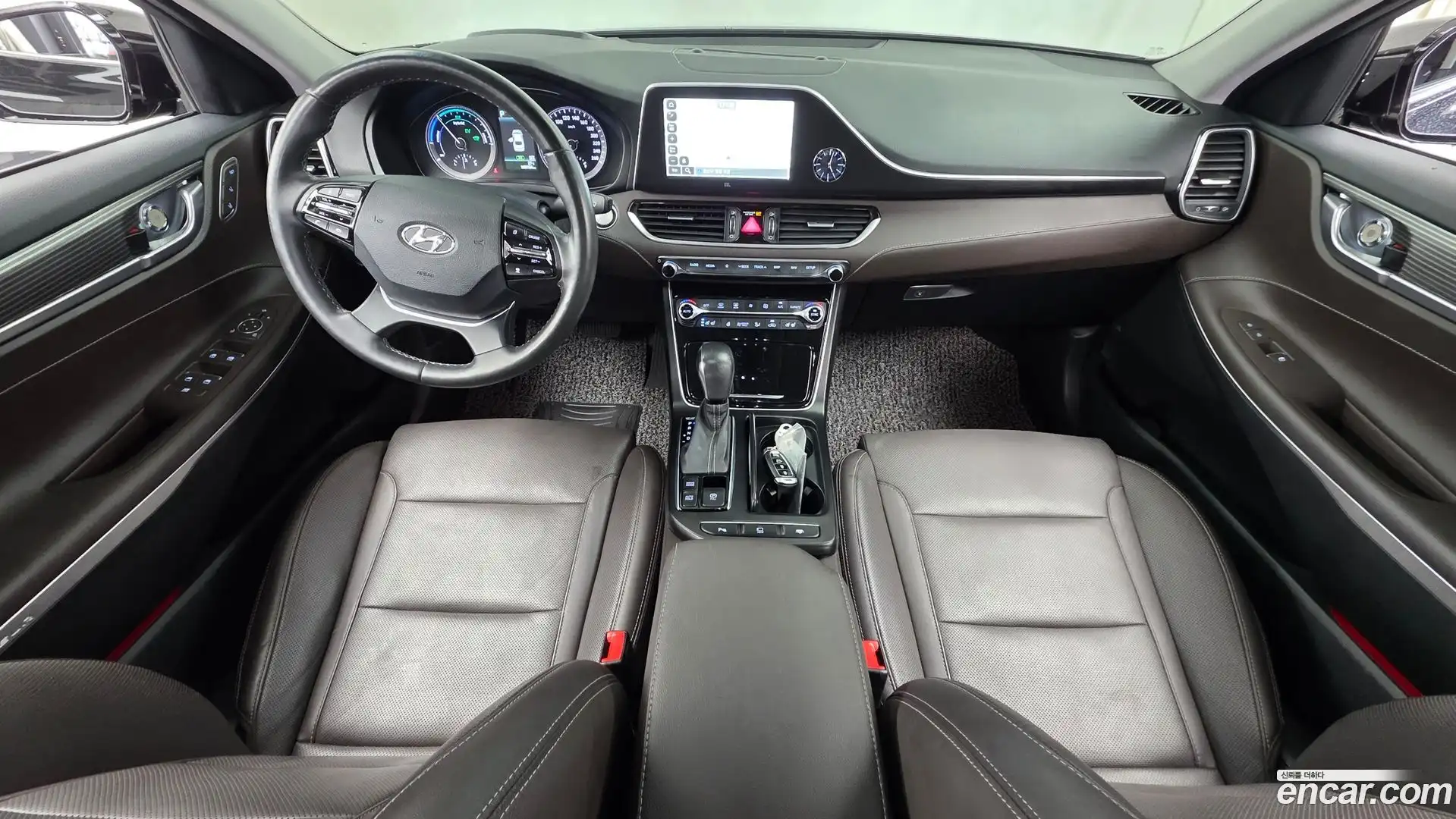 Grandeur Hyundai 2018.6-INNER-007