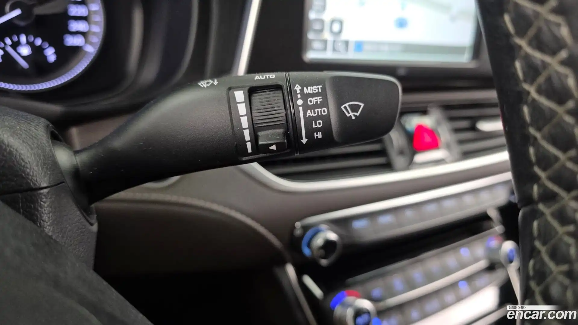 Grandeur Hyundai 2018.6-OPTION-040