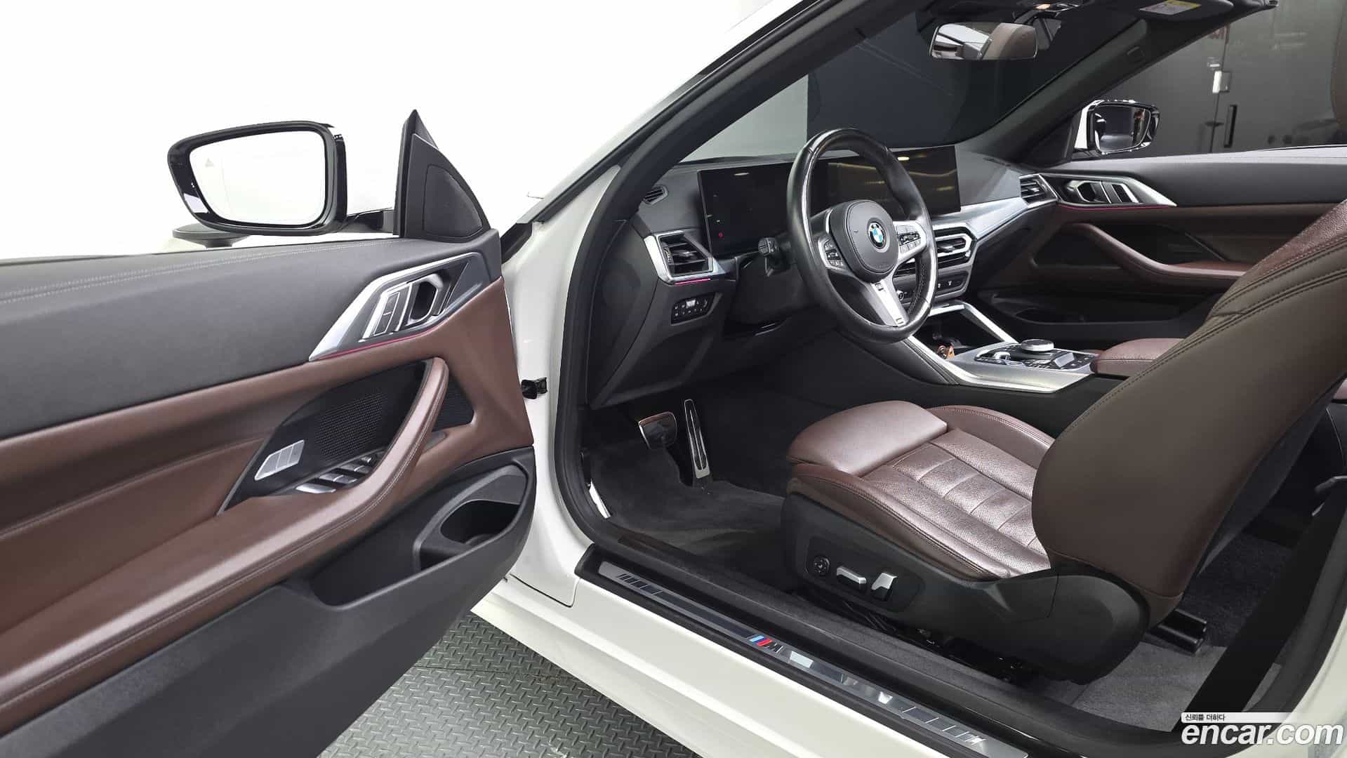 4-Series BMW 2023.9-INNER-010