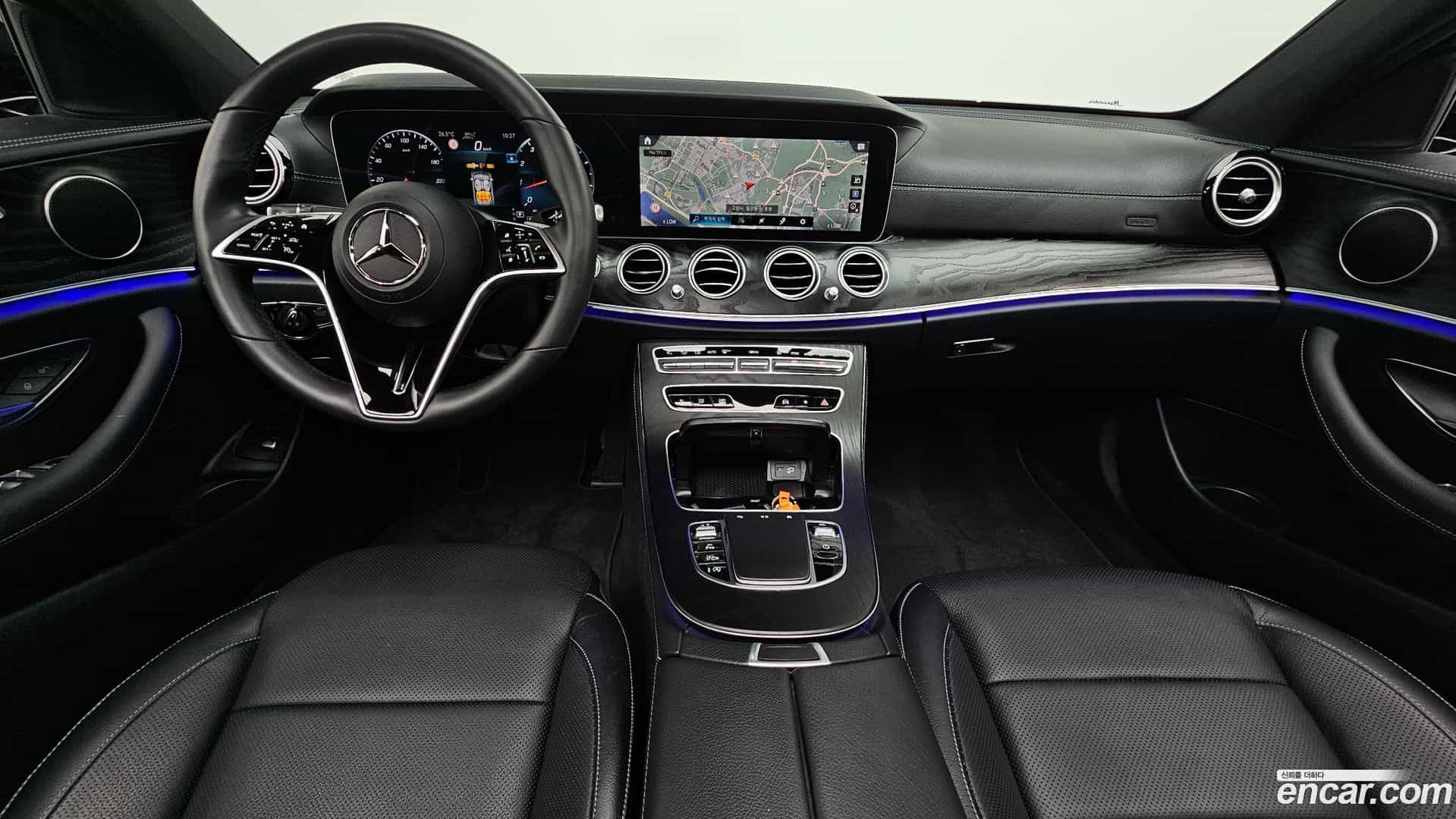 E-Class Mercedes-Benz 2023.4-INNER-007