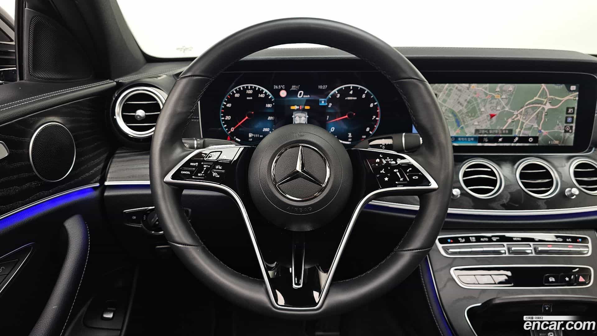E-Class Mercedes-Benz 2023.4-OPTION-017