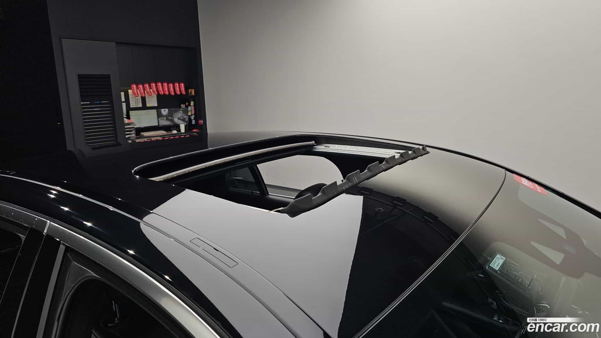 E-Class Mercedes-Benz 2023.4-OPTION-022