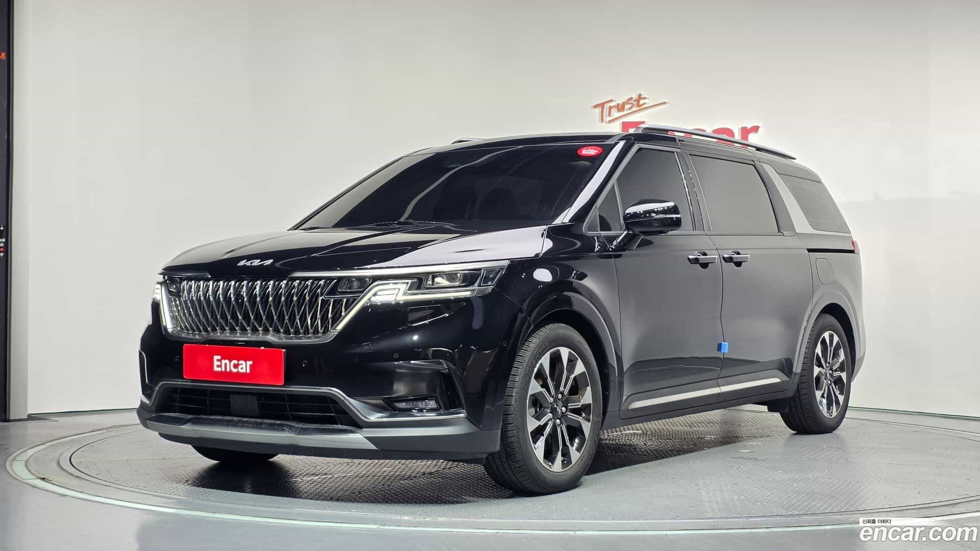 Canival Kia 2022.5-OUTER-001