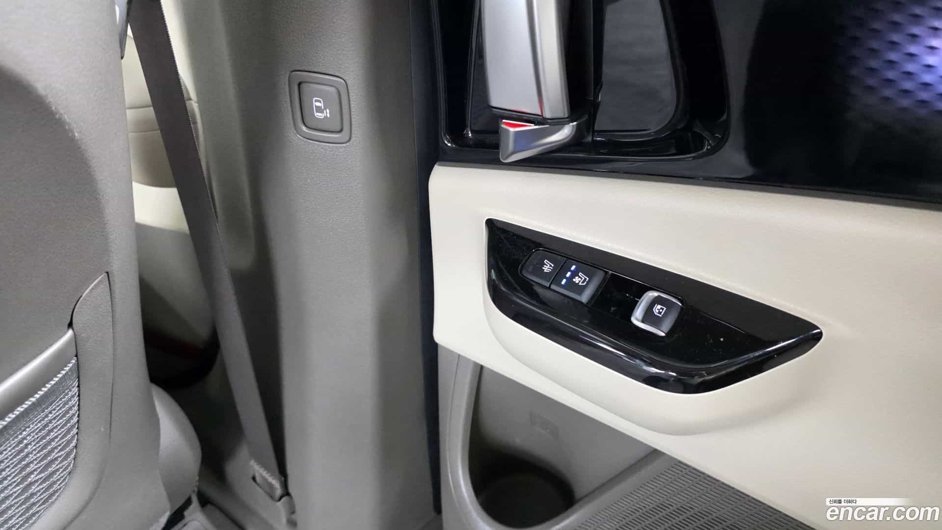 Canival Kia 2022.5-OPTION-023