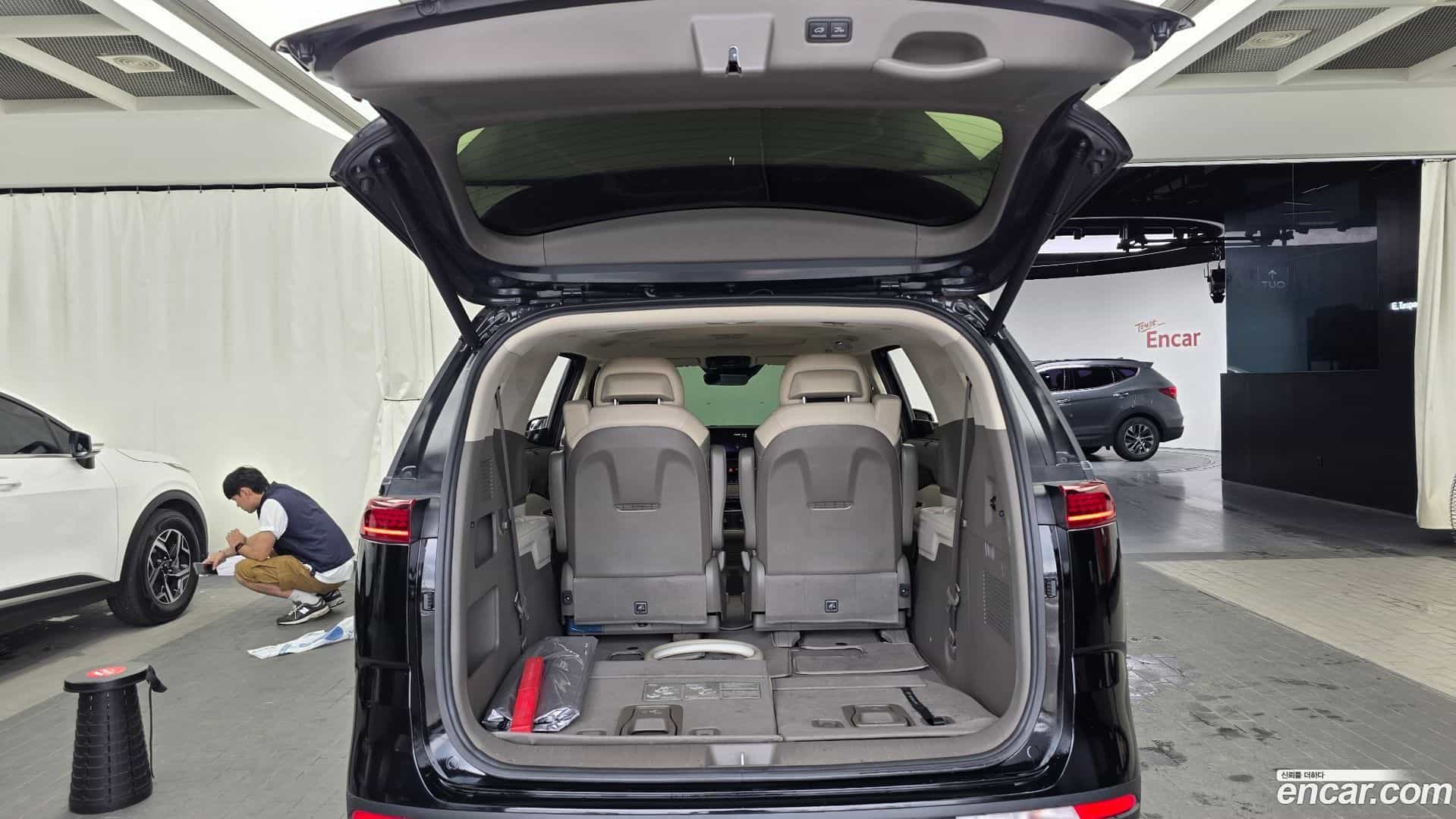 Canival Kia 2022.5-OPTION-024