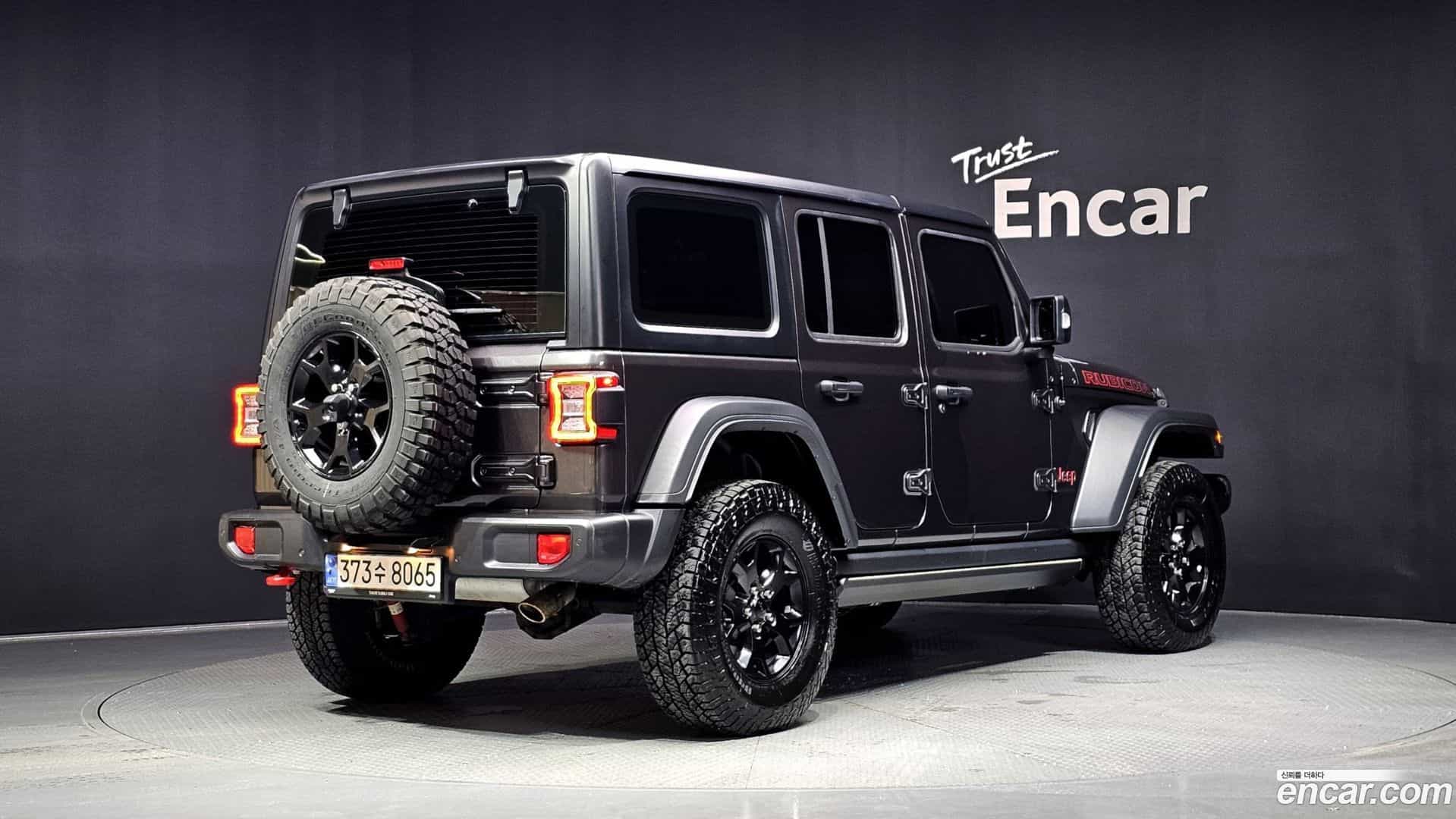 Wrangler Jeep 2023.10-OUTER-002