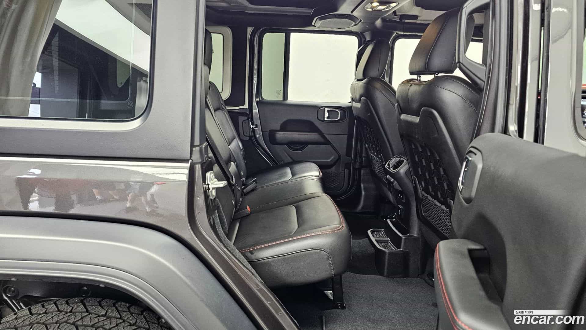 Wrangler Jeep 2023.10-INNER-010