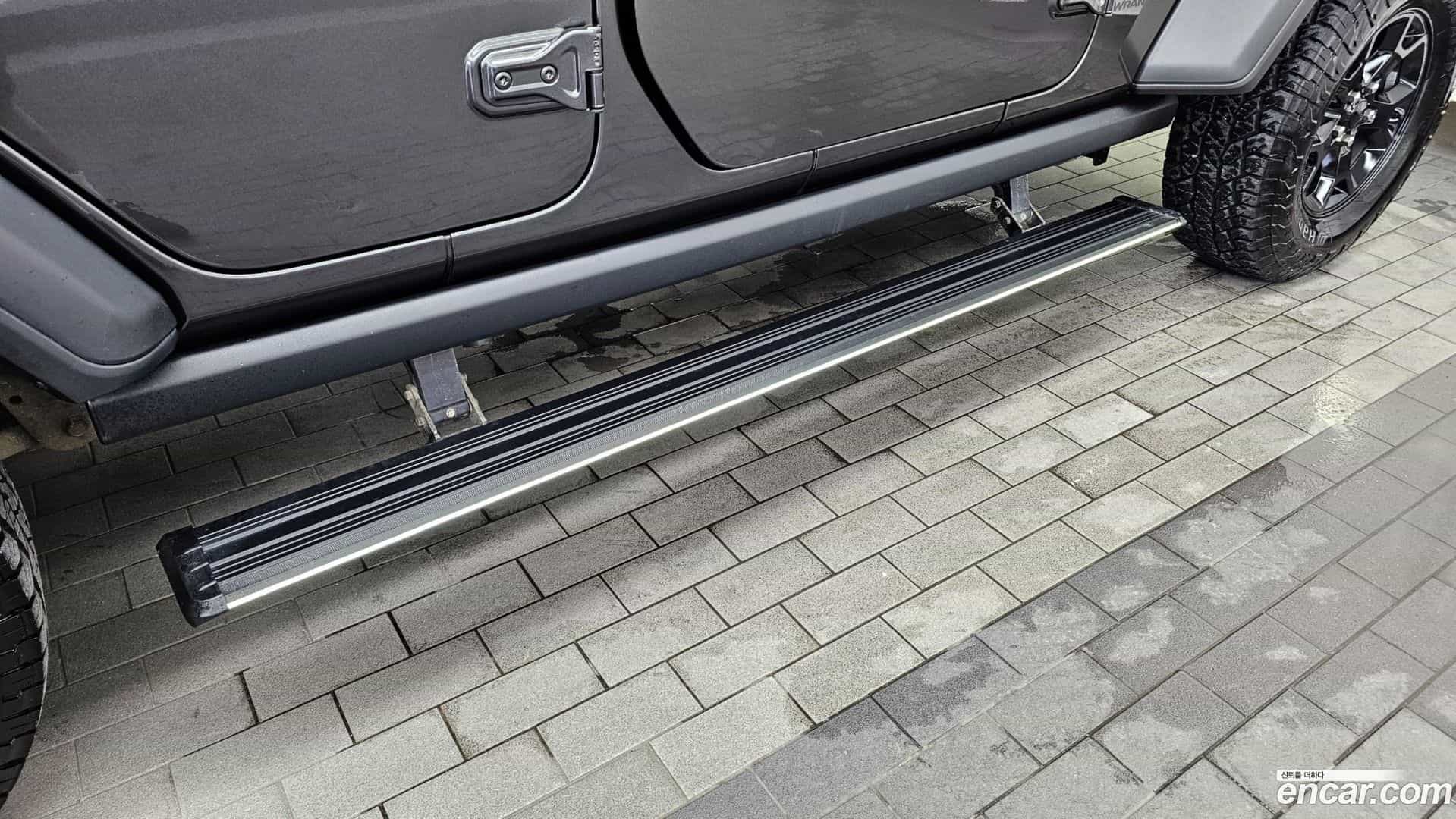 Wrangler Jeep 2023.10-OPTION-015