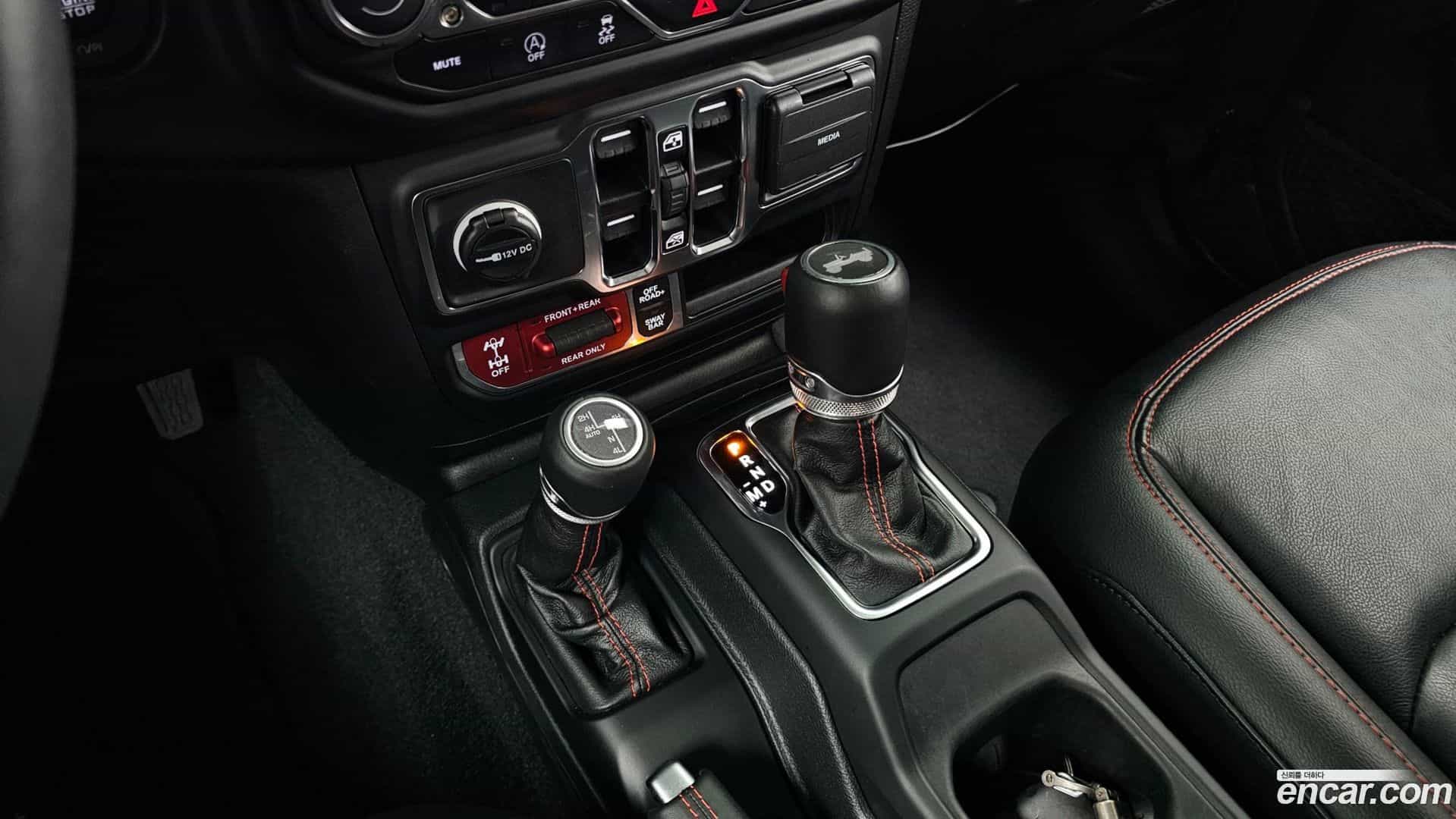 Wrangler Jeep 2023.10-OPTION-016
