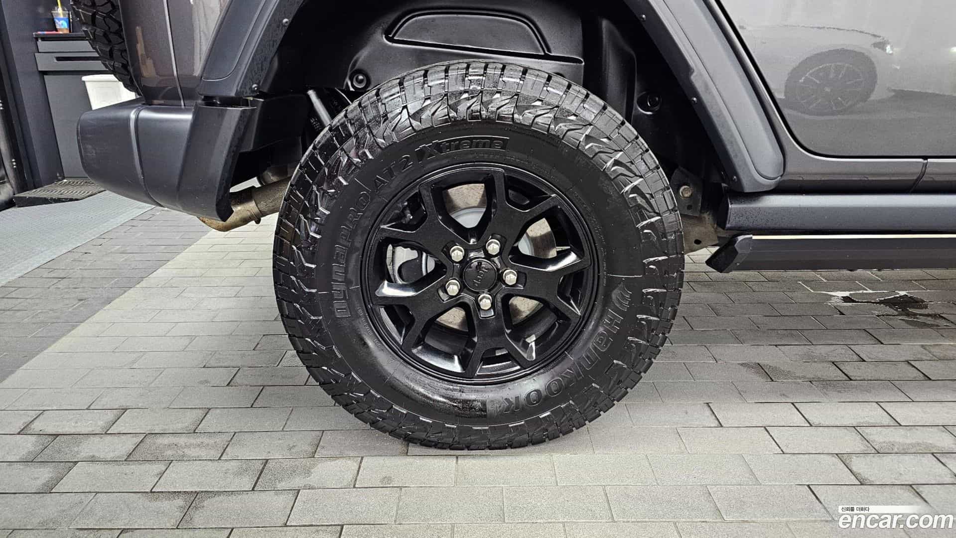 Wrangler Jeep 2023.10-OPTION-023