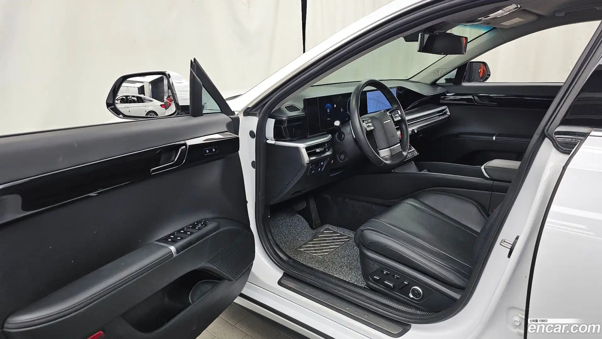 Grandeur Hyundai 2024.11-INNER-010