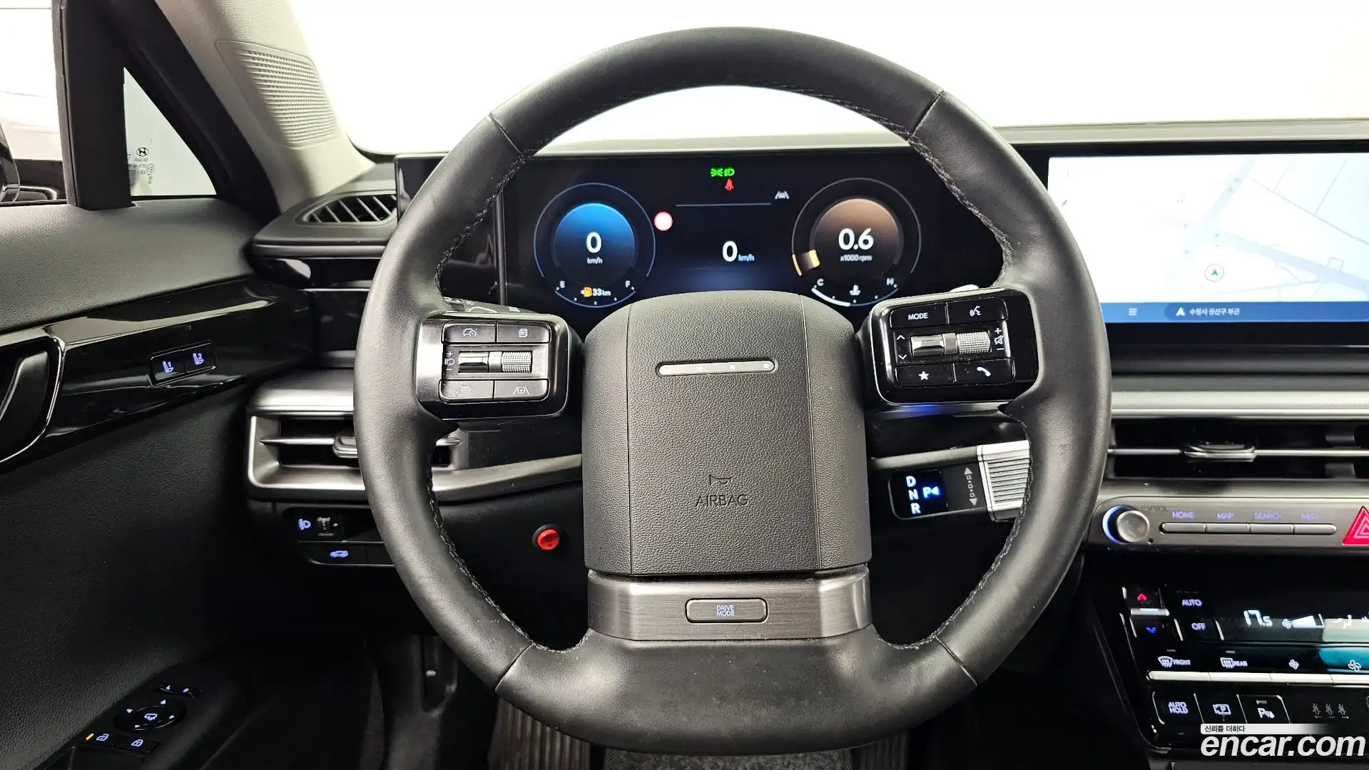 Grandeur Hyundai 2024.11-OPTION-017