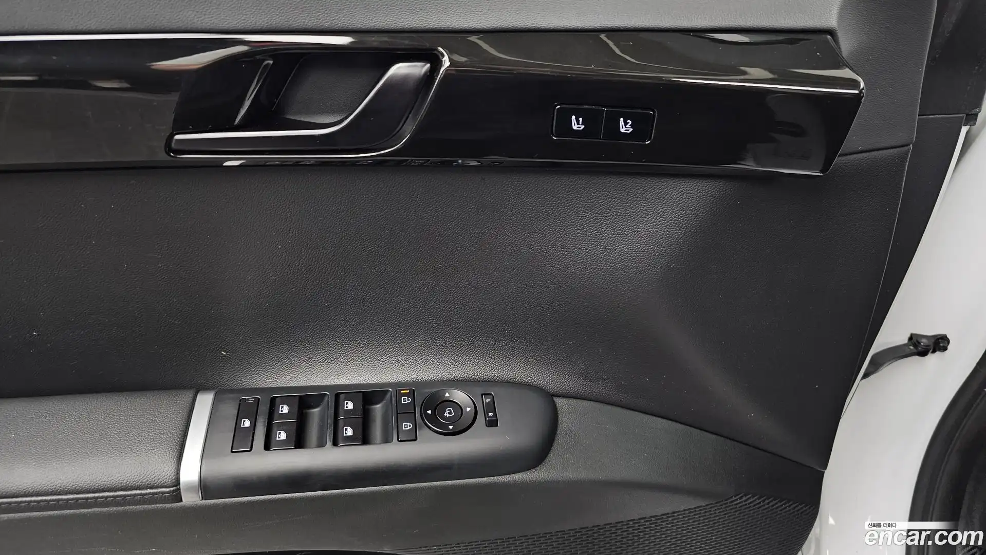 Grandeur Hyundai 2024.11-OPTION-043